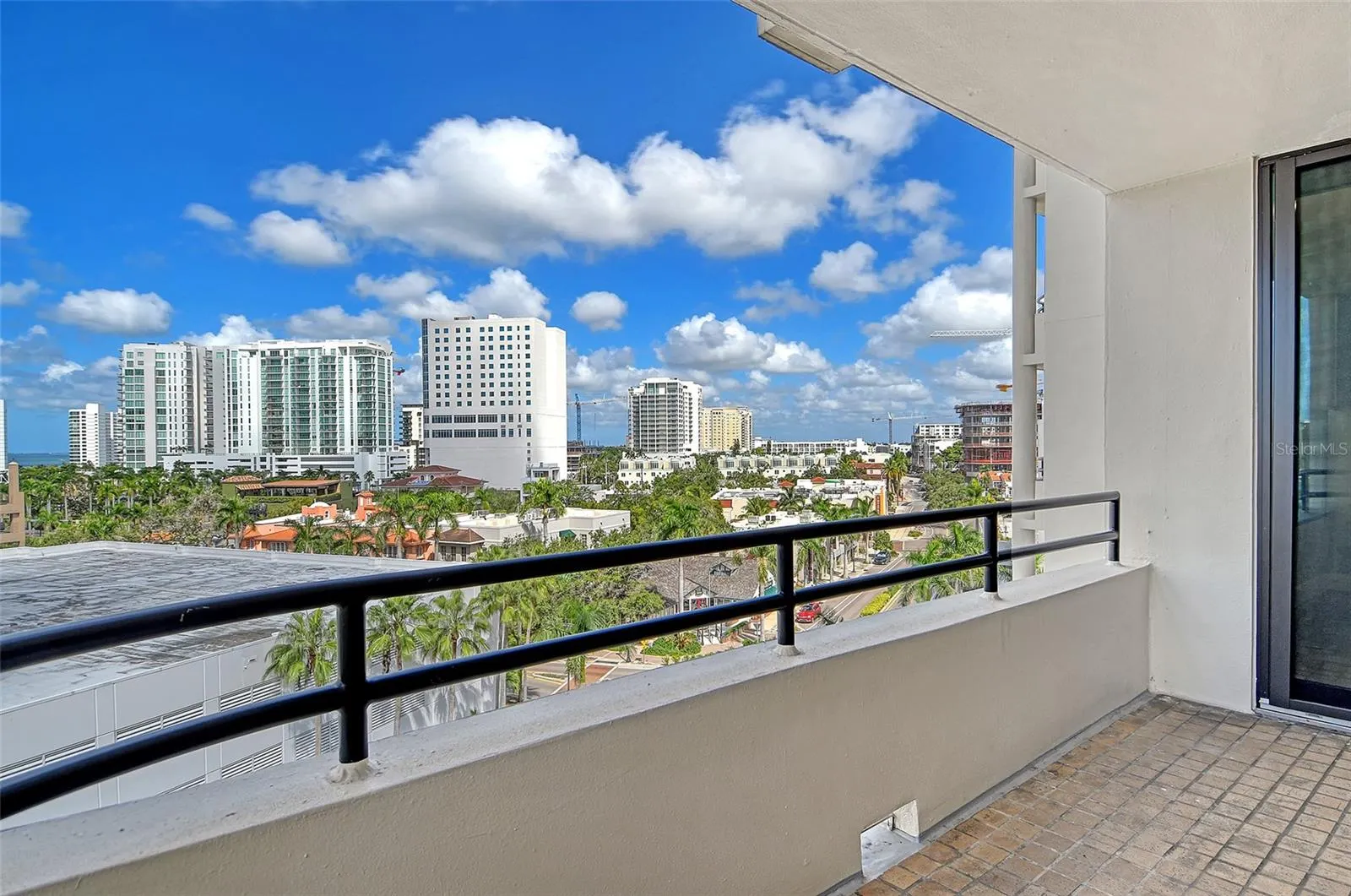 1255 N GULFSTREAM AVE #702, #702