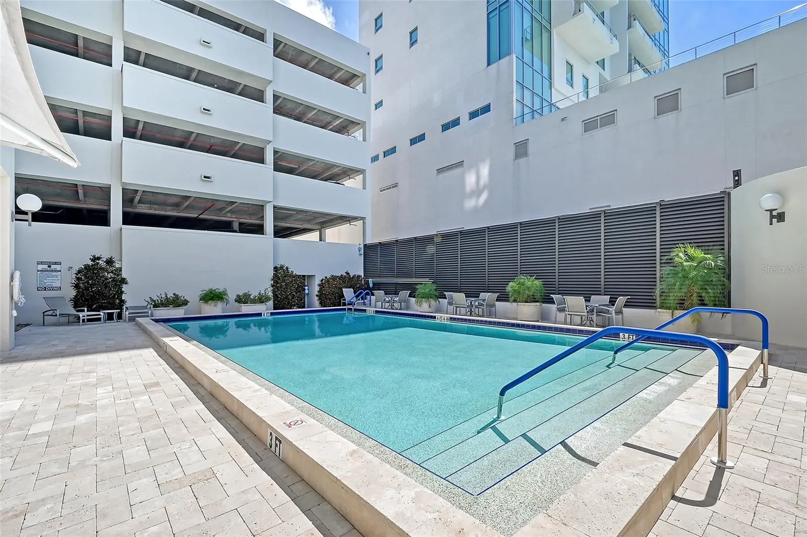 1255 N GULFSTREAM AVE #702, #702