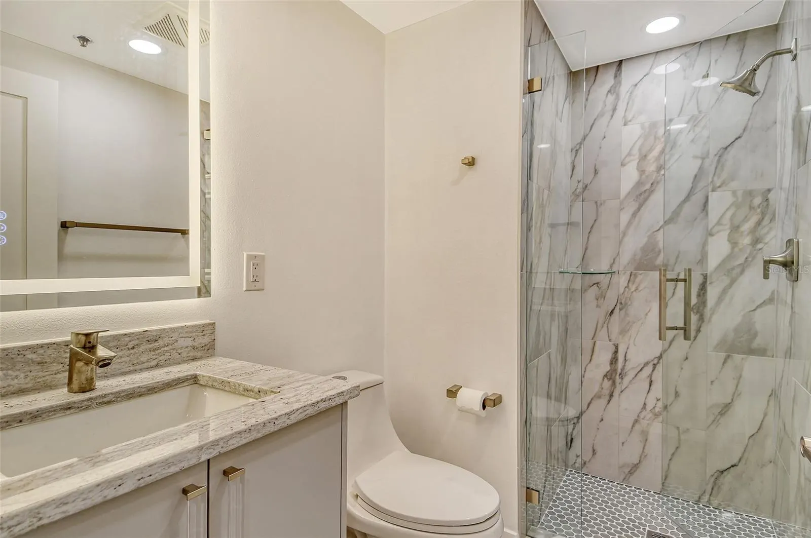 1255 N GULFSTREAM AVE #702, #702