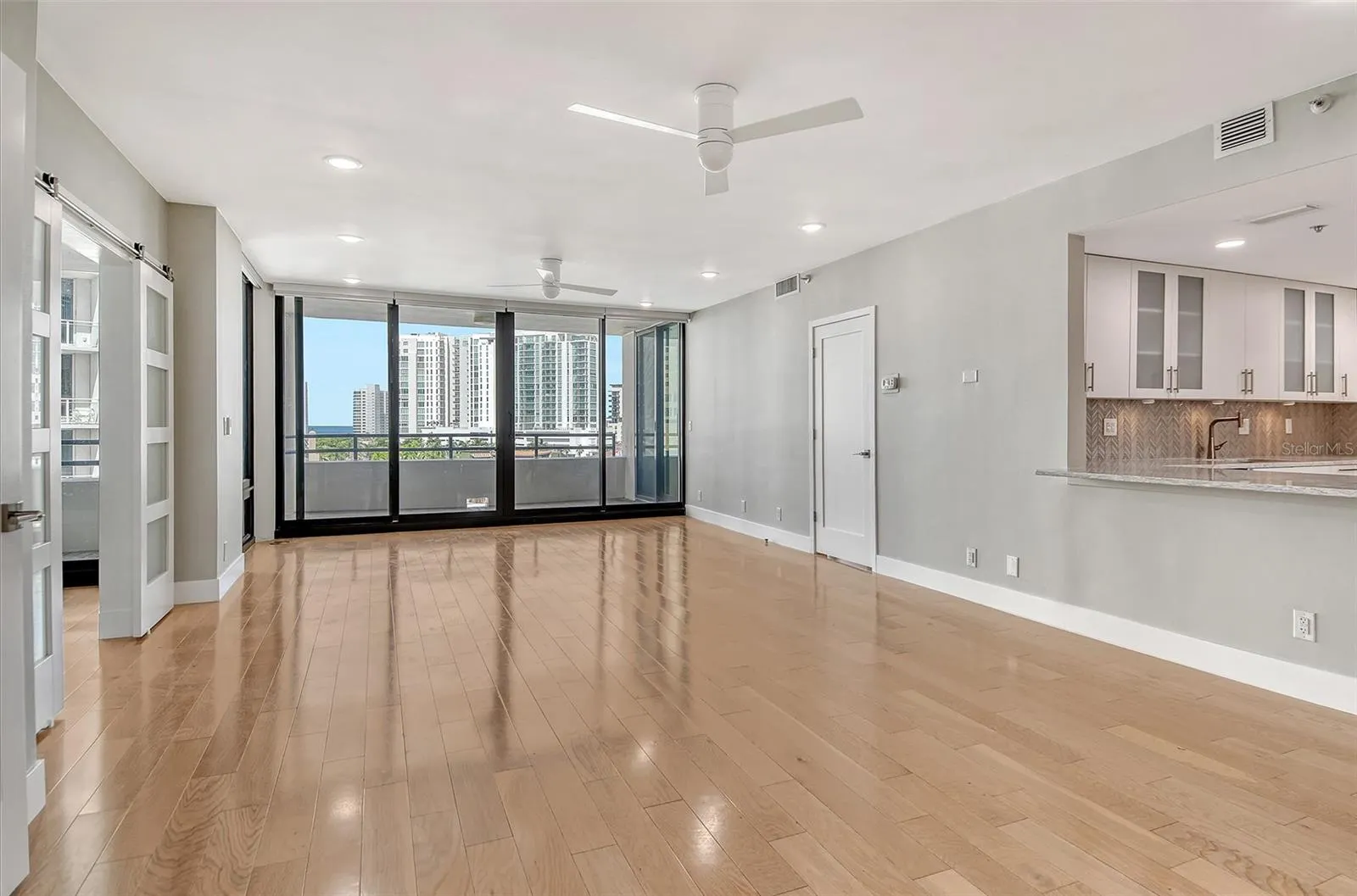 1255 N GULFSTREAM AVE #702, #702