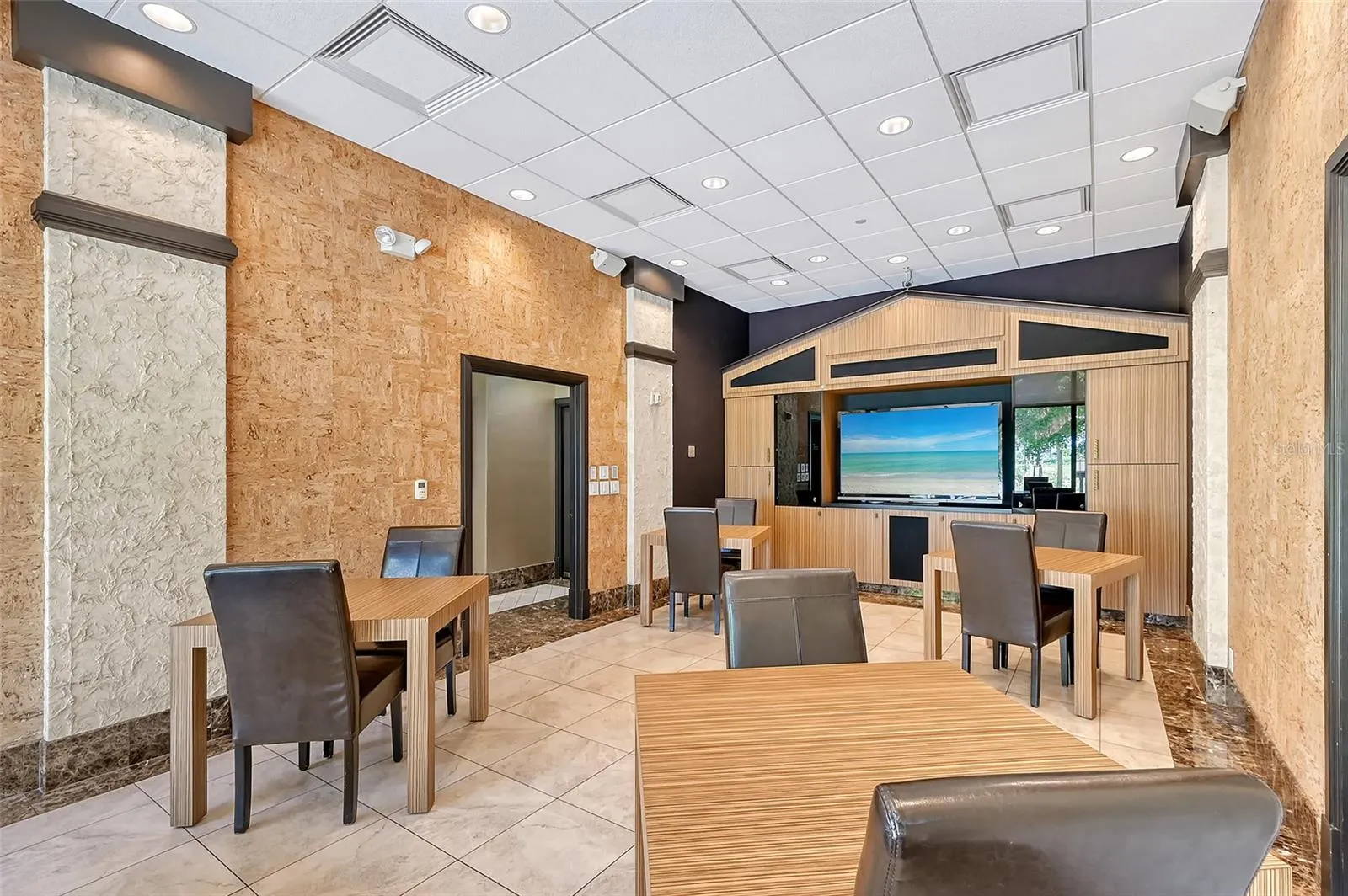 1255 N GULFSTREAM AVE #702, #702