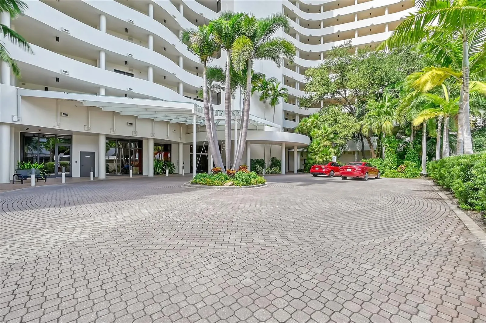 1255 N GULFSTREAM AVE #702, #702