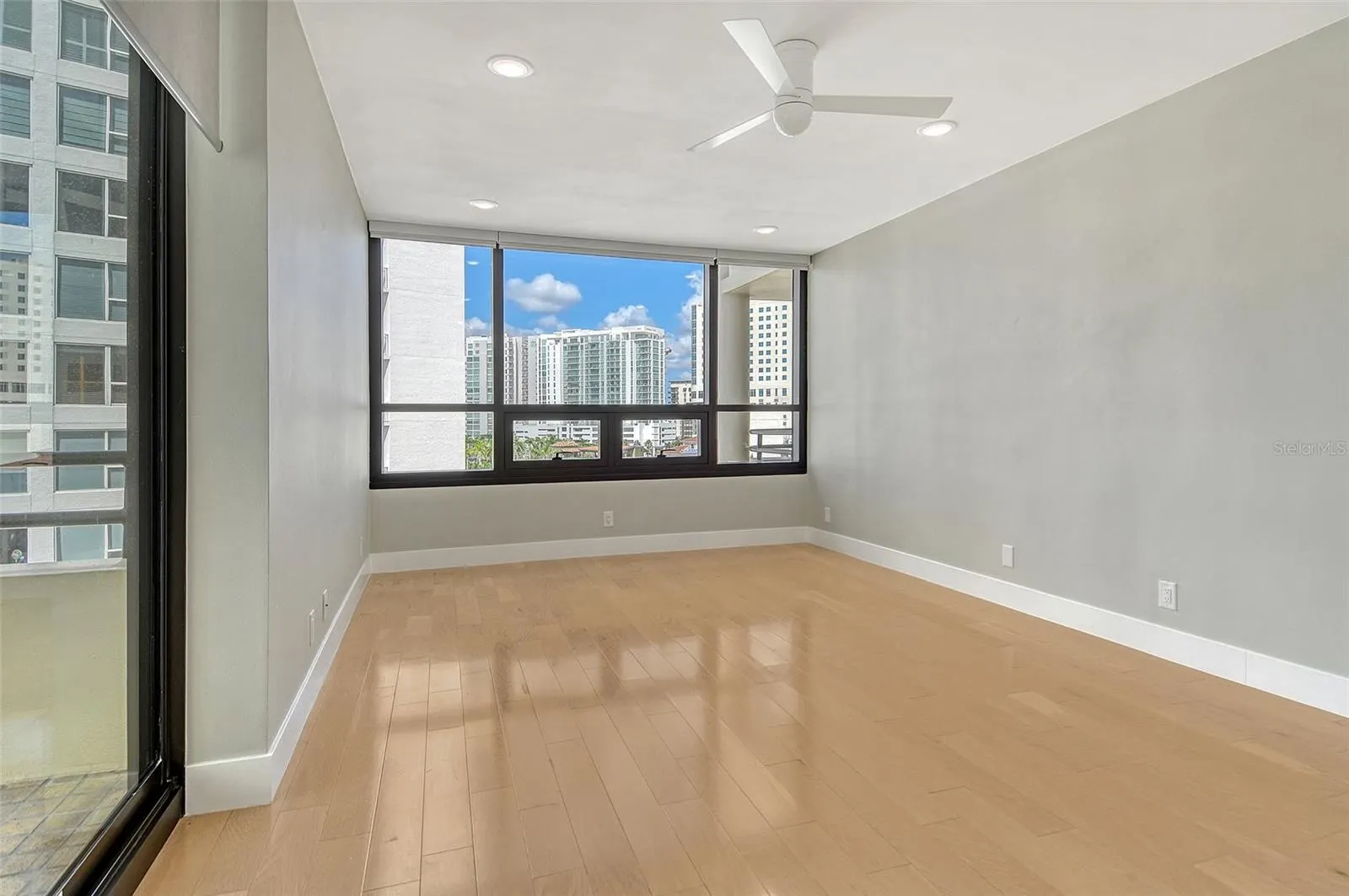 1255 N GULFSTREAM AVE #702, #702