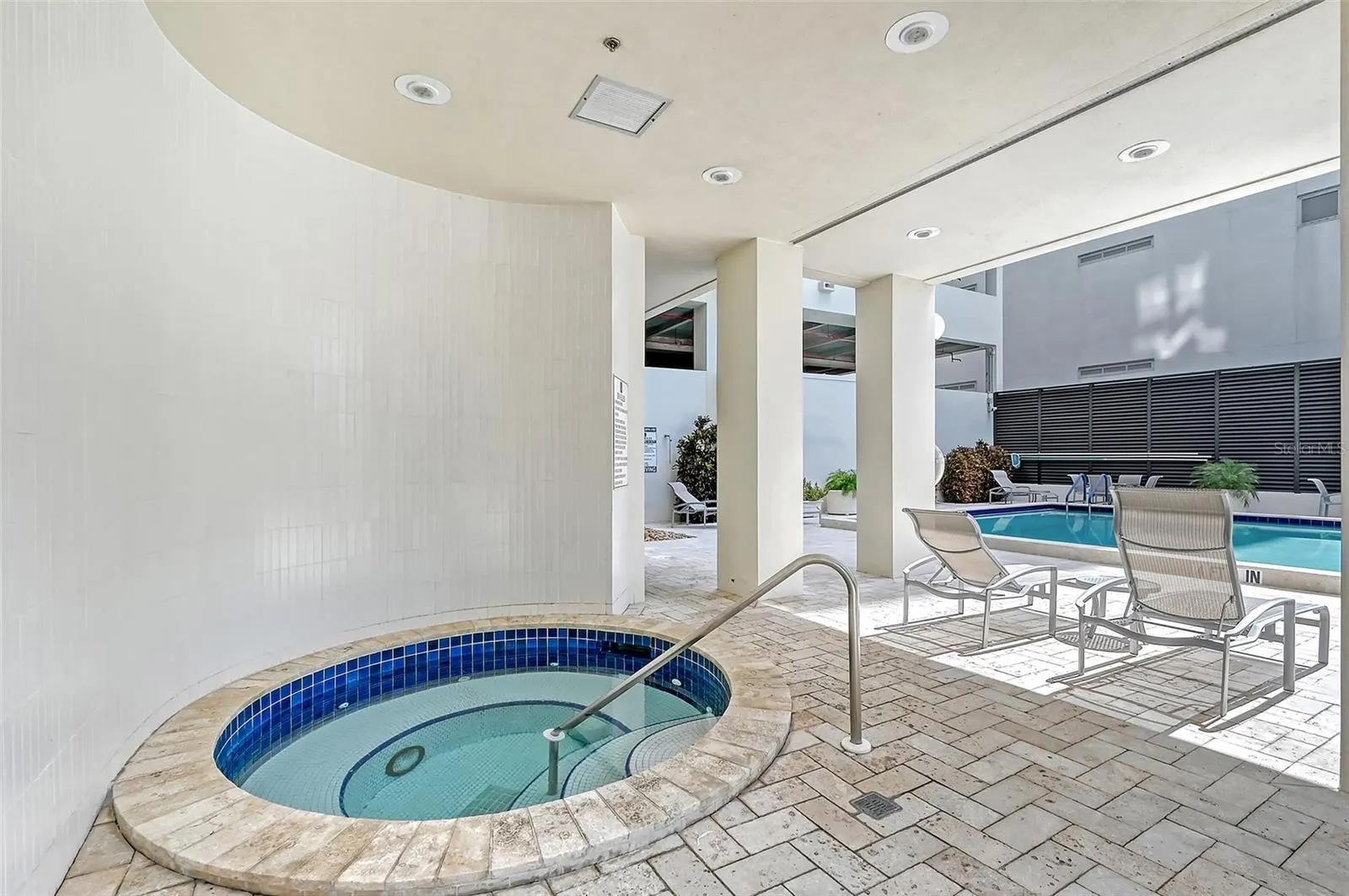 1255 N GULFSTREAM AVE #702, #702