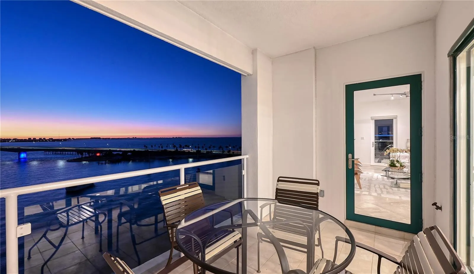 258 GOLDEN GATE PT #801, #801