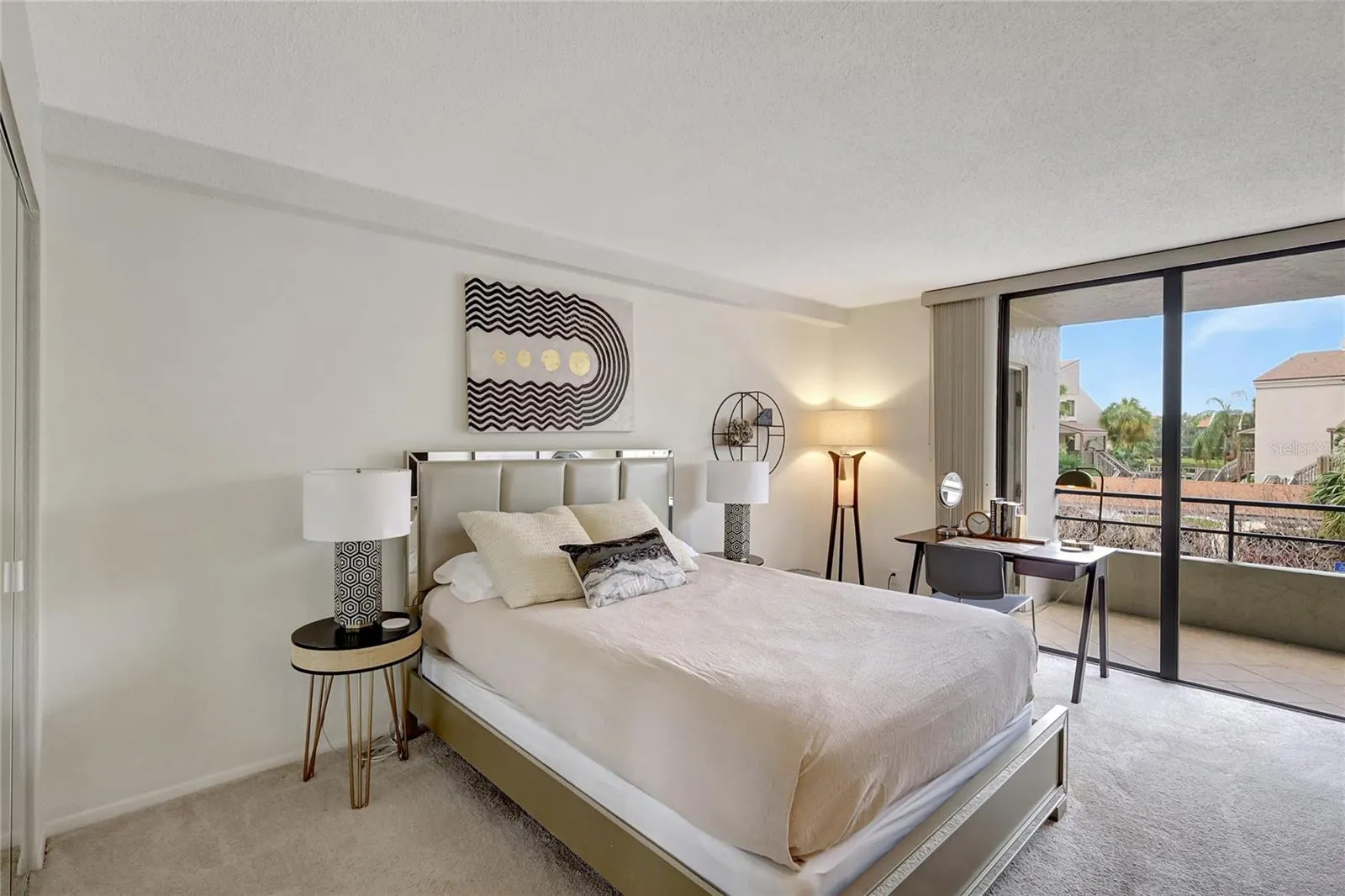 6415 MIDNIGHT PASS RD #211, #211