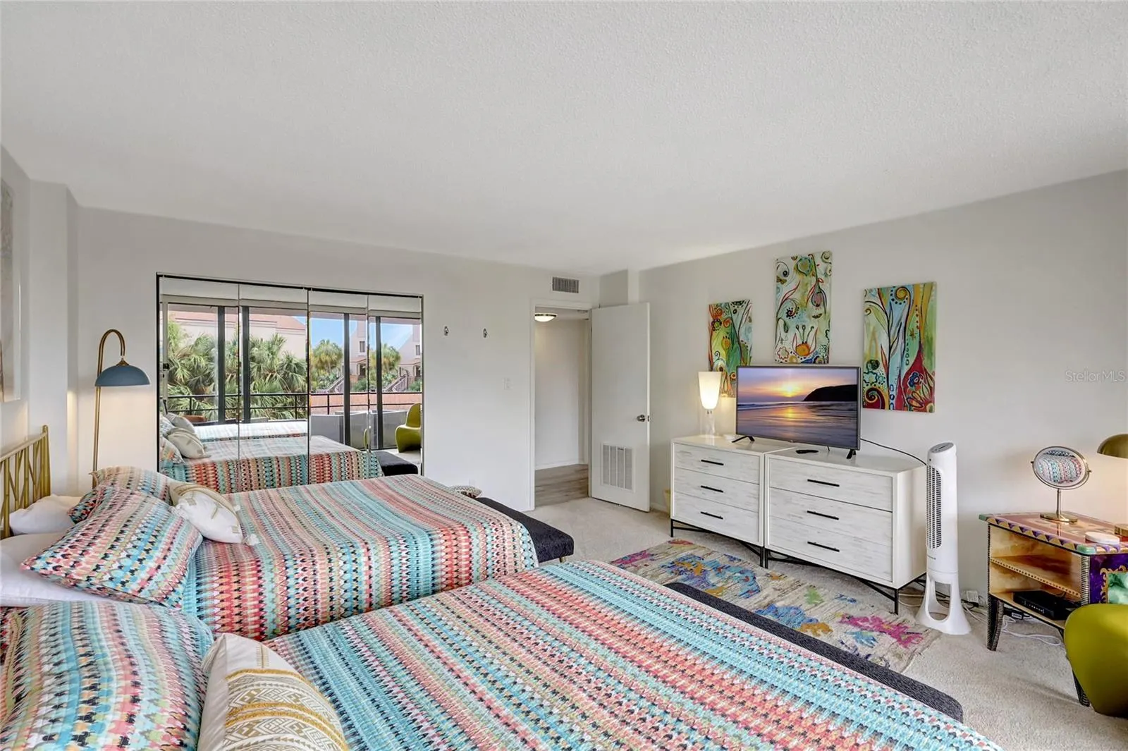 6415 MIDNIGHT PASS RD #211, #211