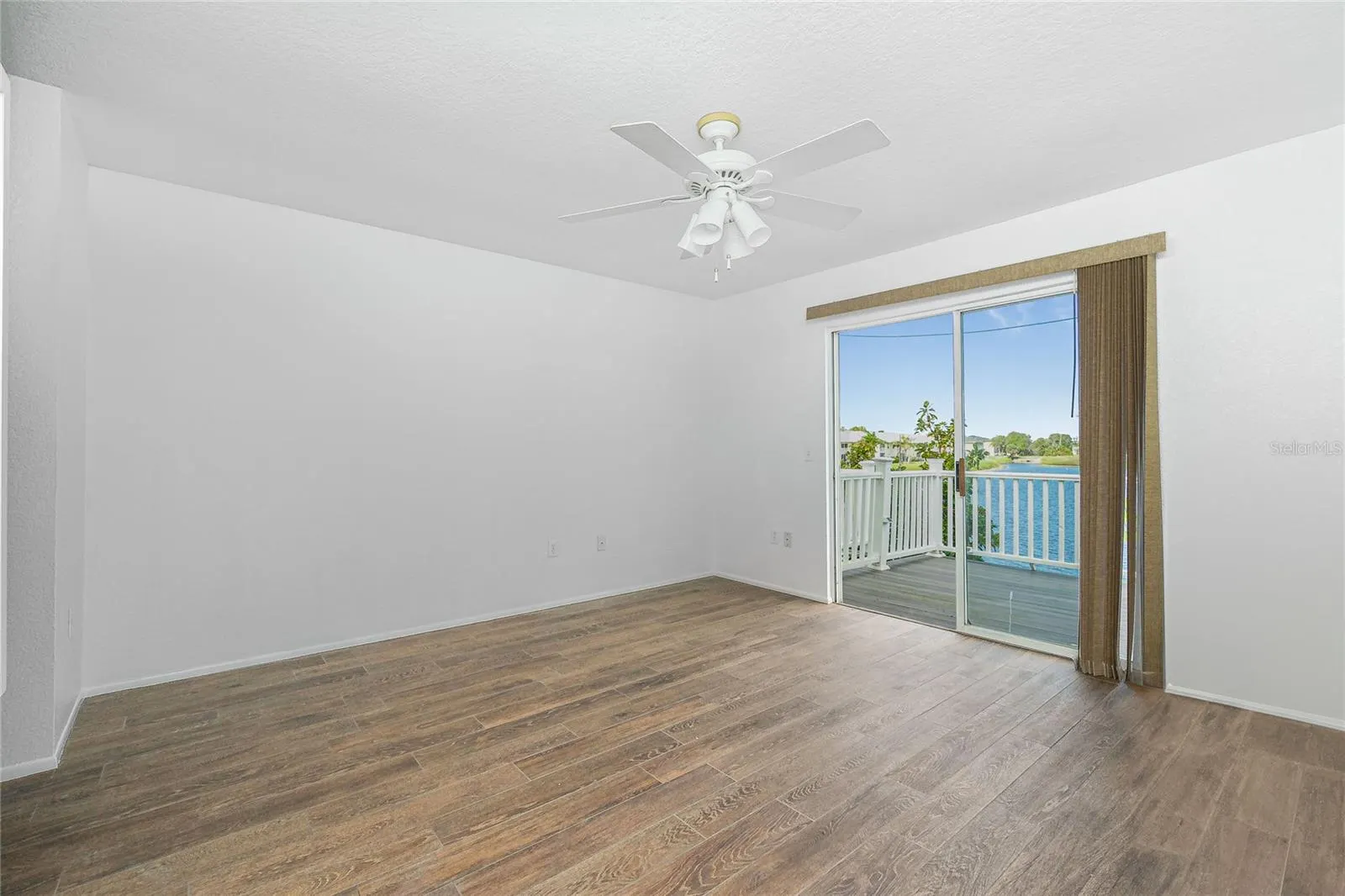 26272 RAMPART BLVD #105 E, #105 E