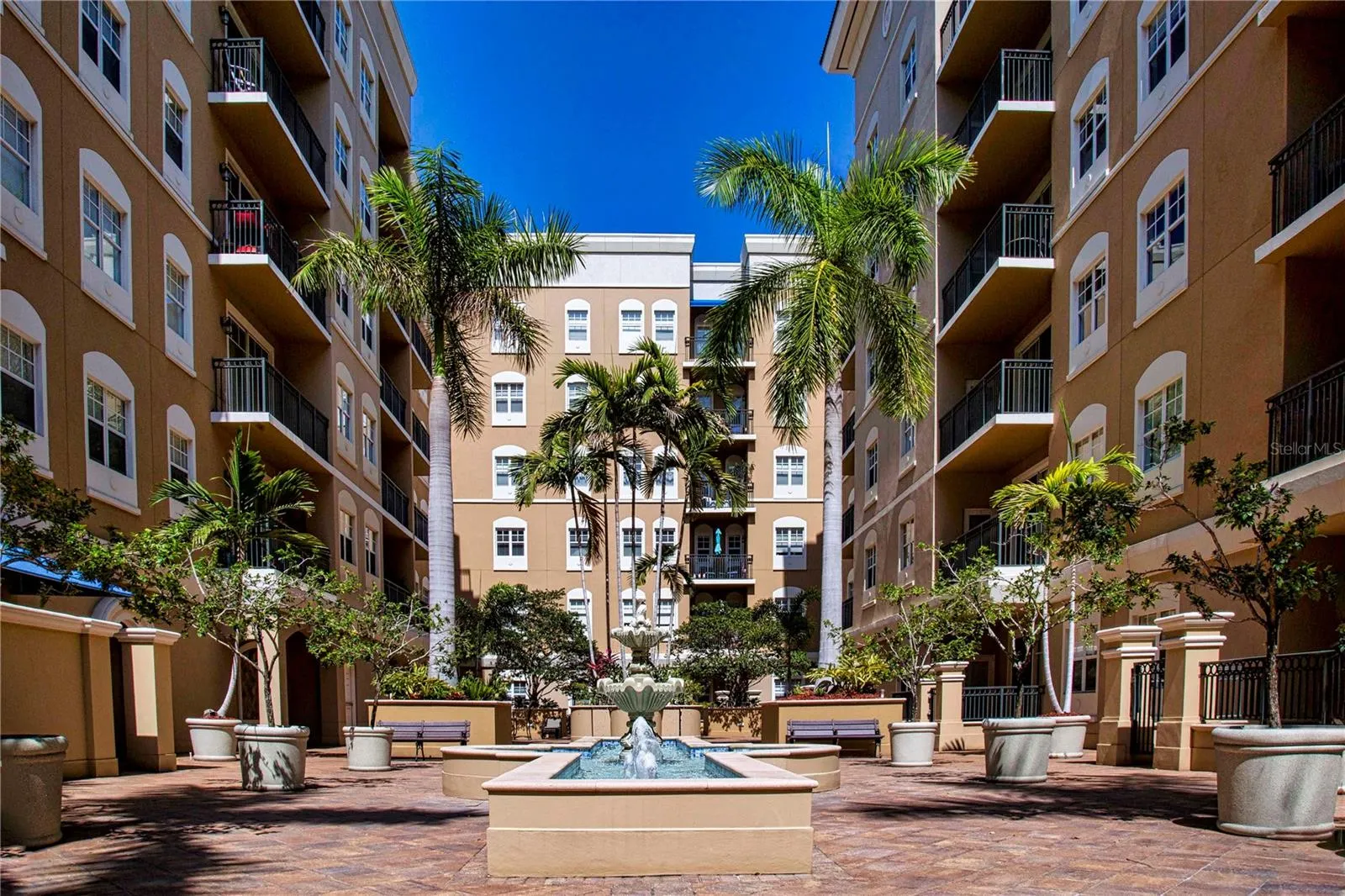 1064 N TAMIAMI TRL #1209, #1209