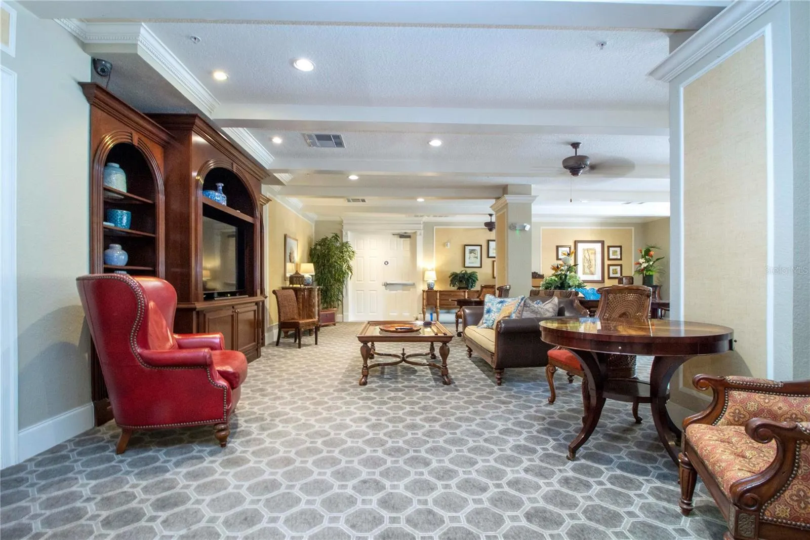 1064 N TAMIAMI TRL #1209, #1209