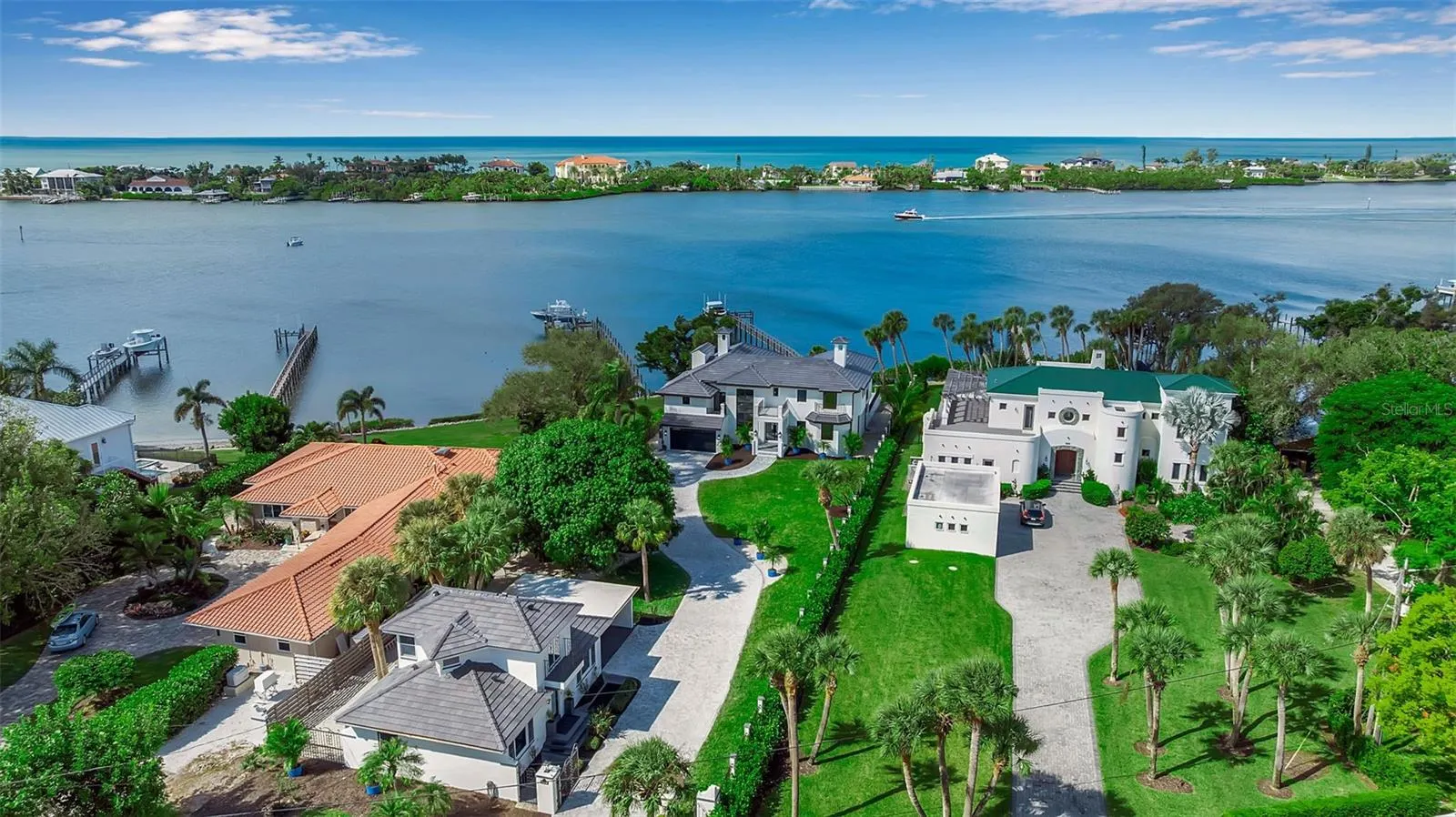 2513 BAYSHORE RD