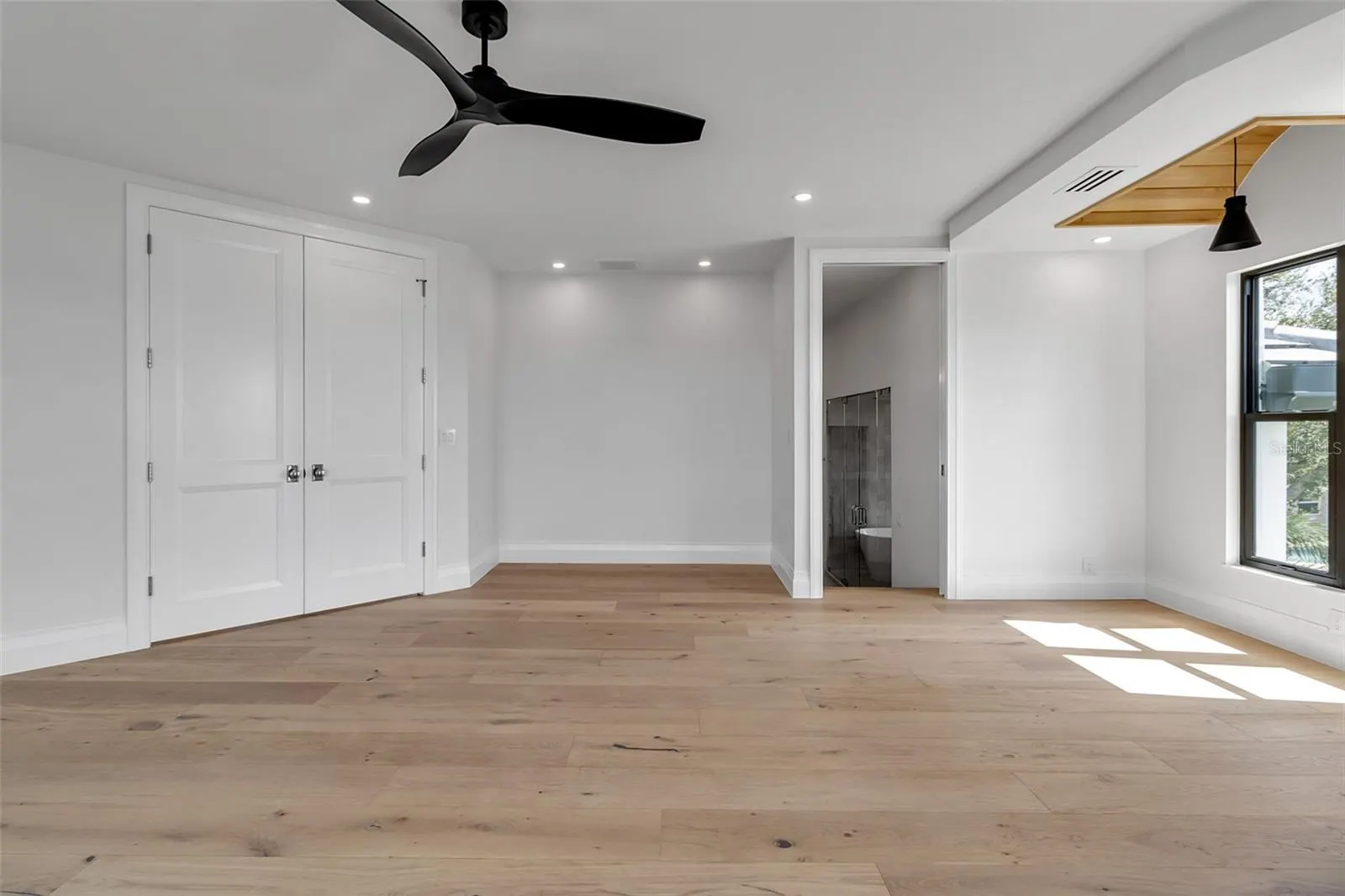 2513 BAYSHORE RD