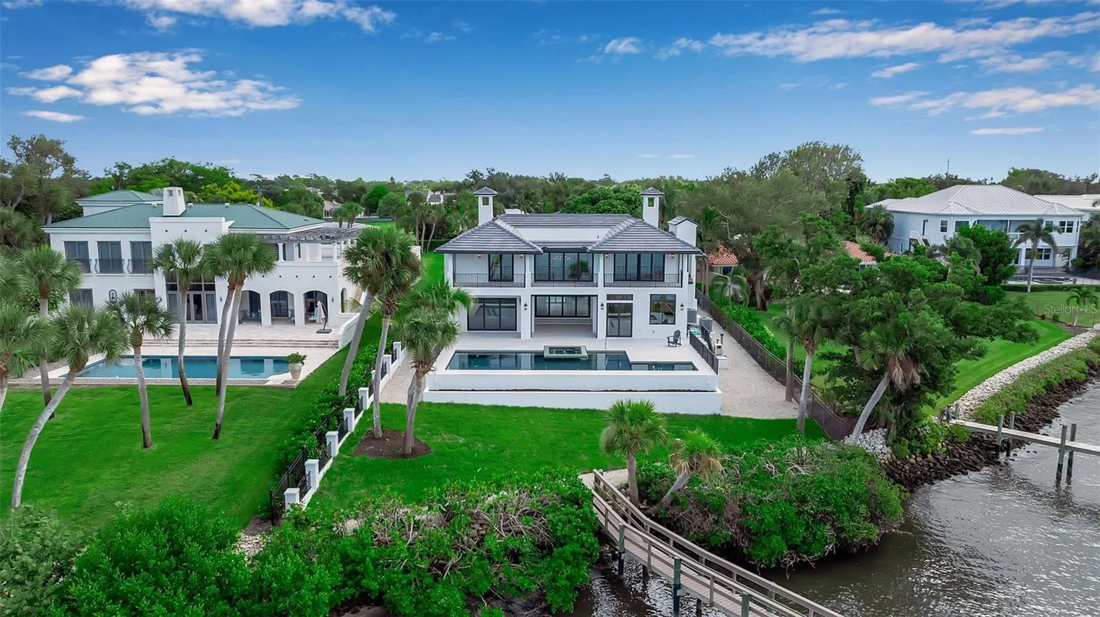 2513 BAYSHORE RD