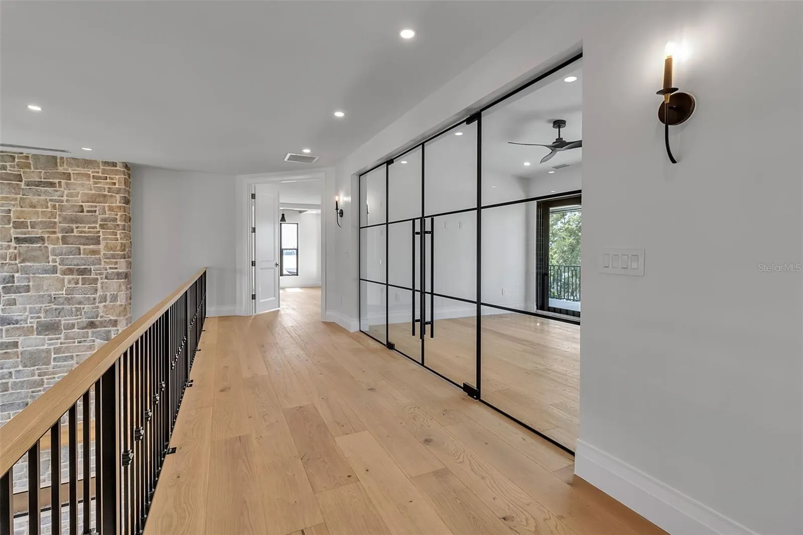 2513 BAYSHORE RD