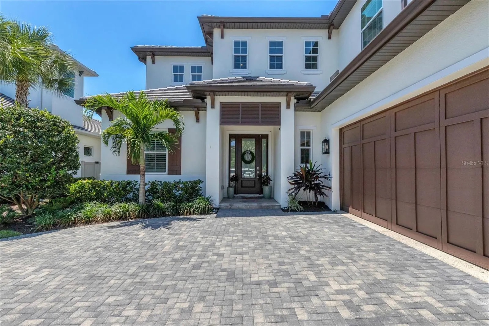 1614 BAY RD