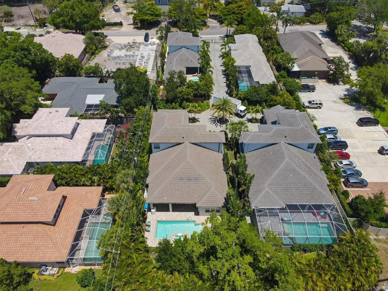 1614 BAY RD