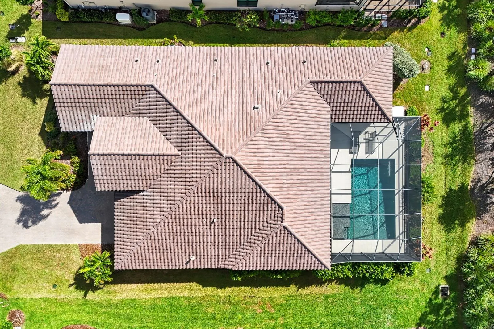 300 BOCELLI DR