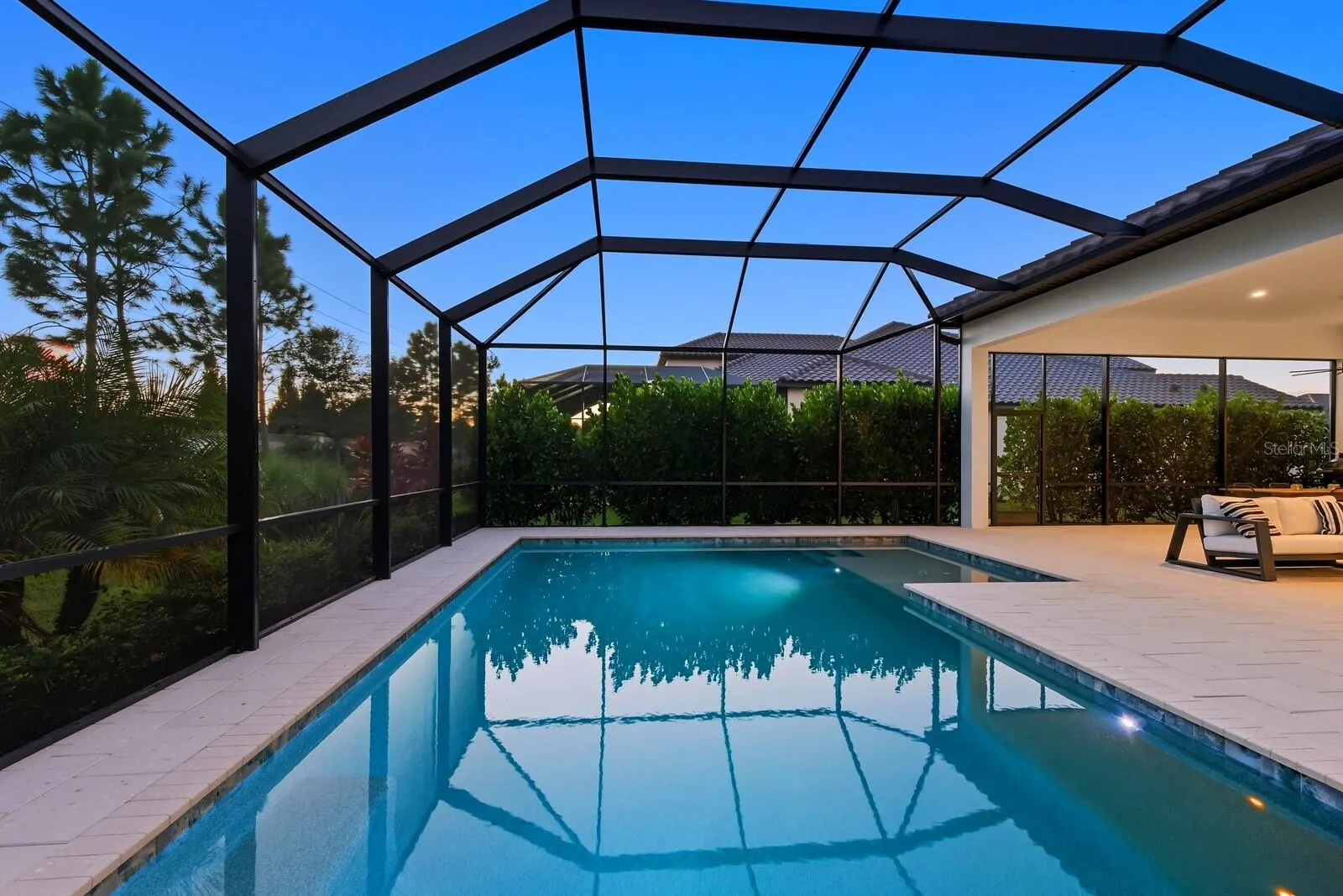 300 BOCELLI DR