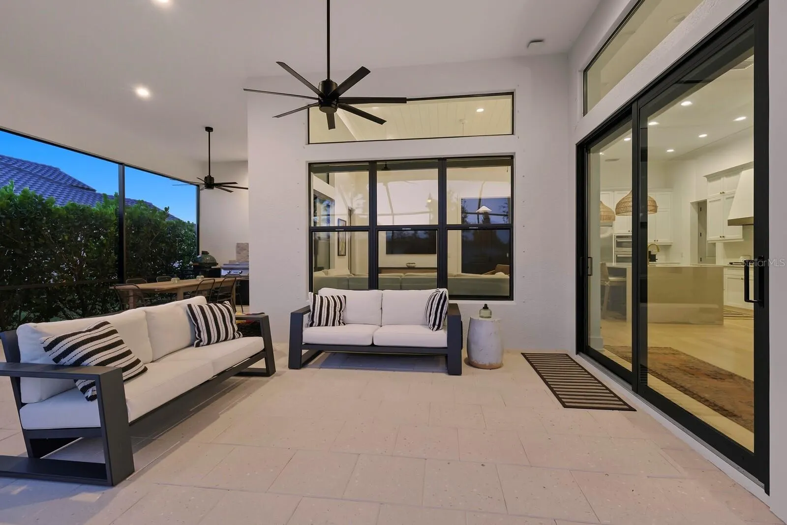 300 BOCELLI DR