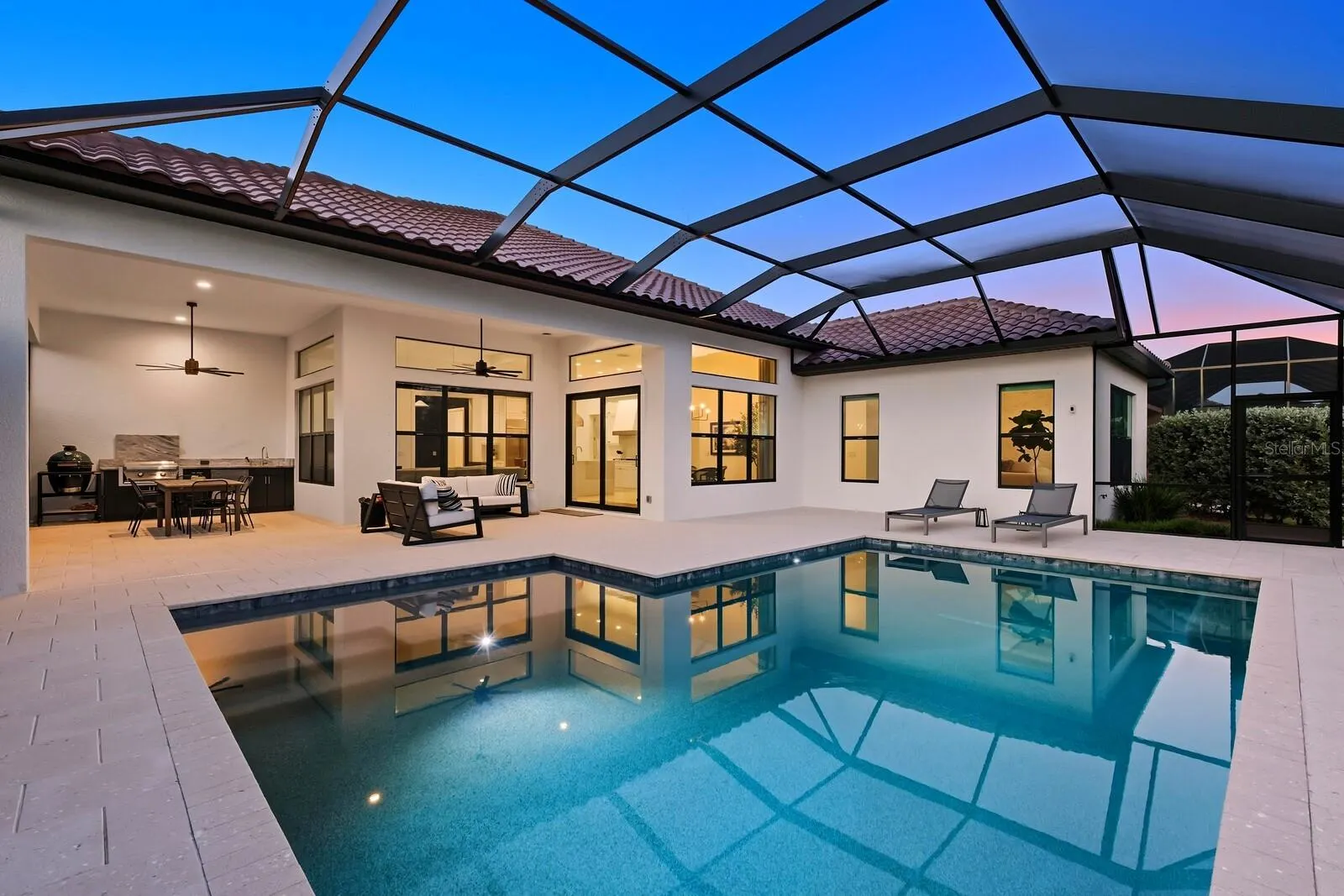 300 BOCELLI DR