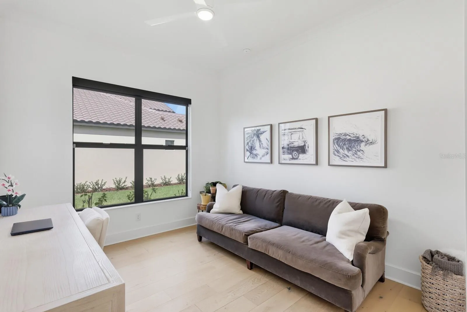 300 BOCELLI DR