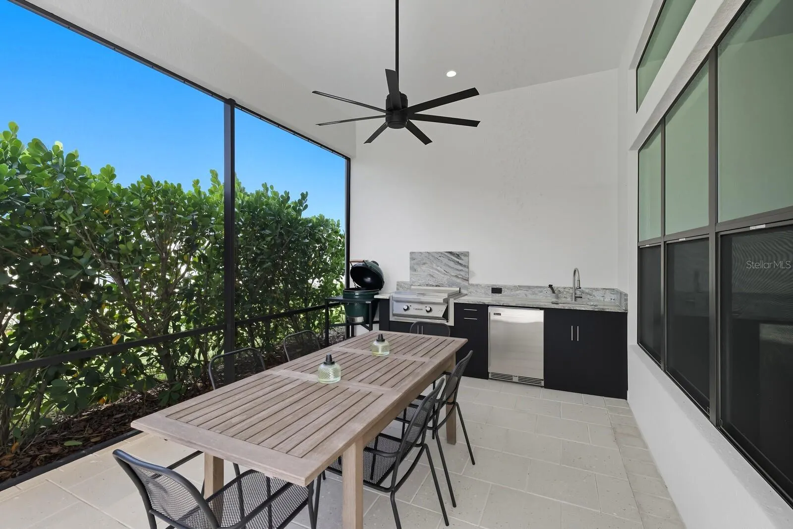 300 BOCELLI DR