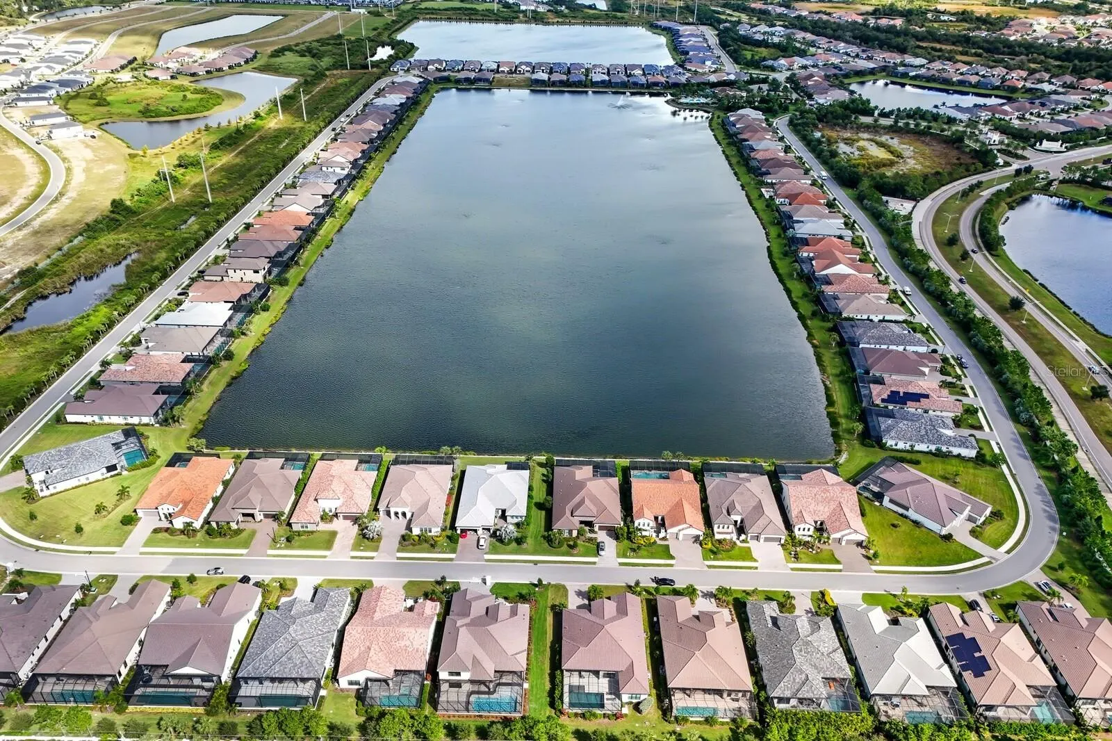 300 BOCELLI DR