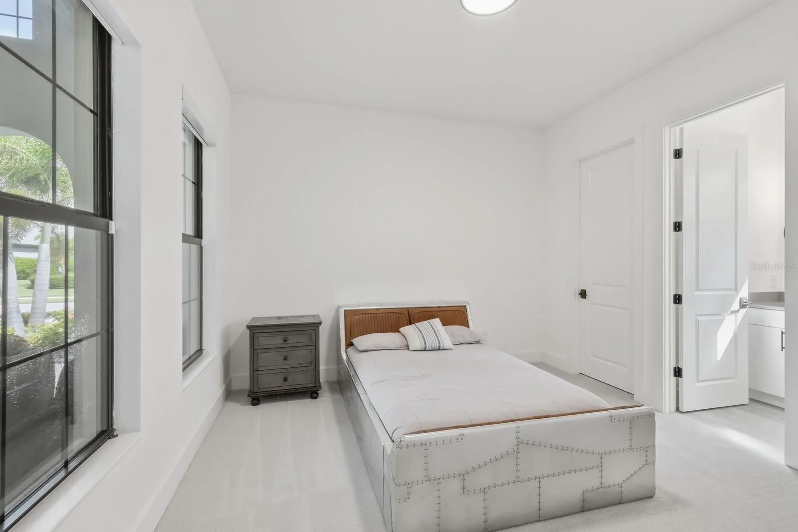 300 BOCELLI DR