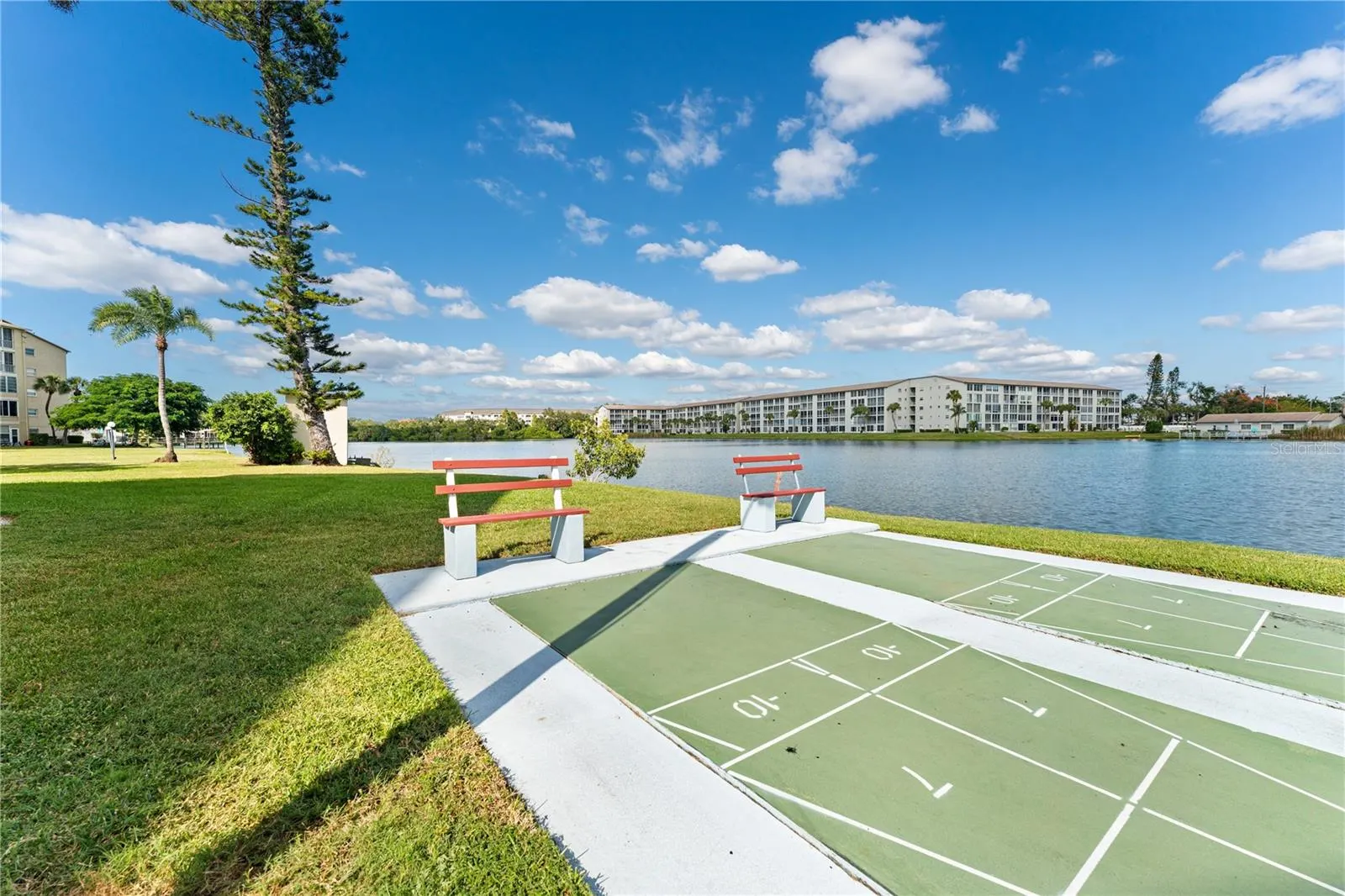 3915 LAKE BAYSHORE DR #Bldg F 306, #Bldg F 306