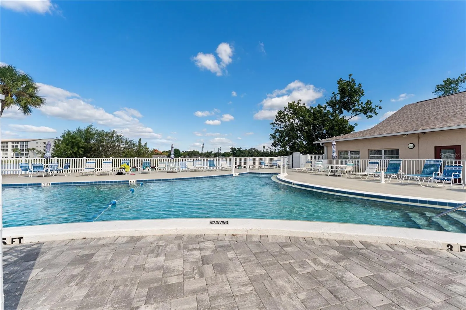 3915 LAKE BAYSHORE DR #Bldg F 306, #Bldg F 306