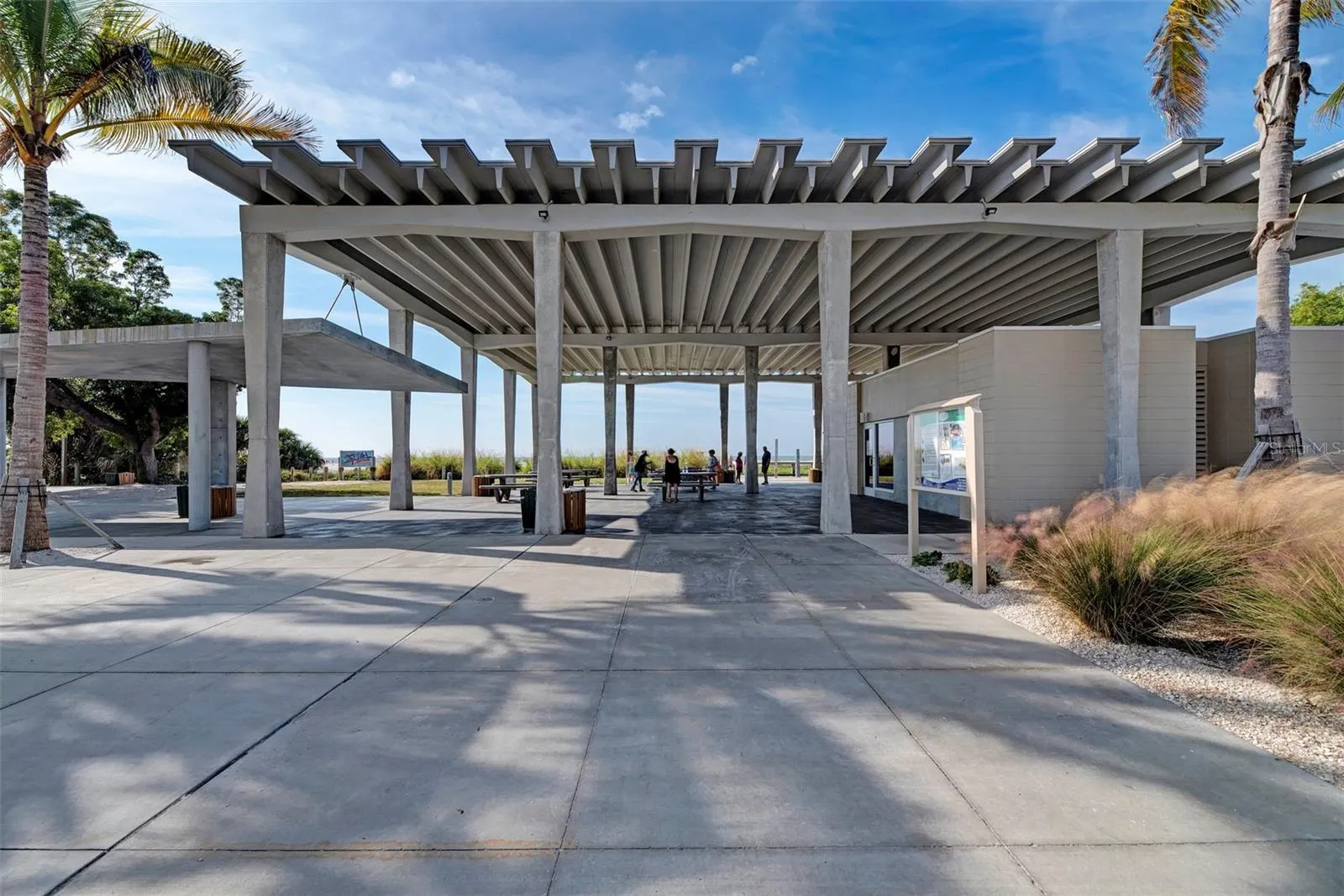 4822 OCEAN BLVD #2A, #2A