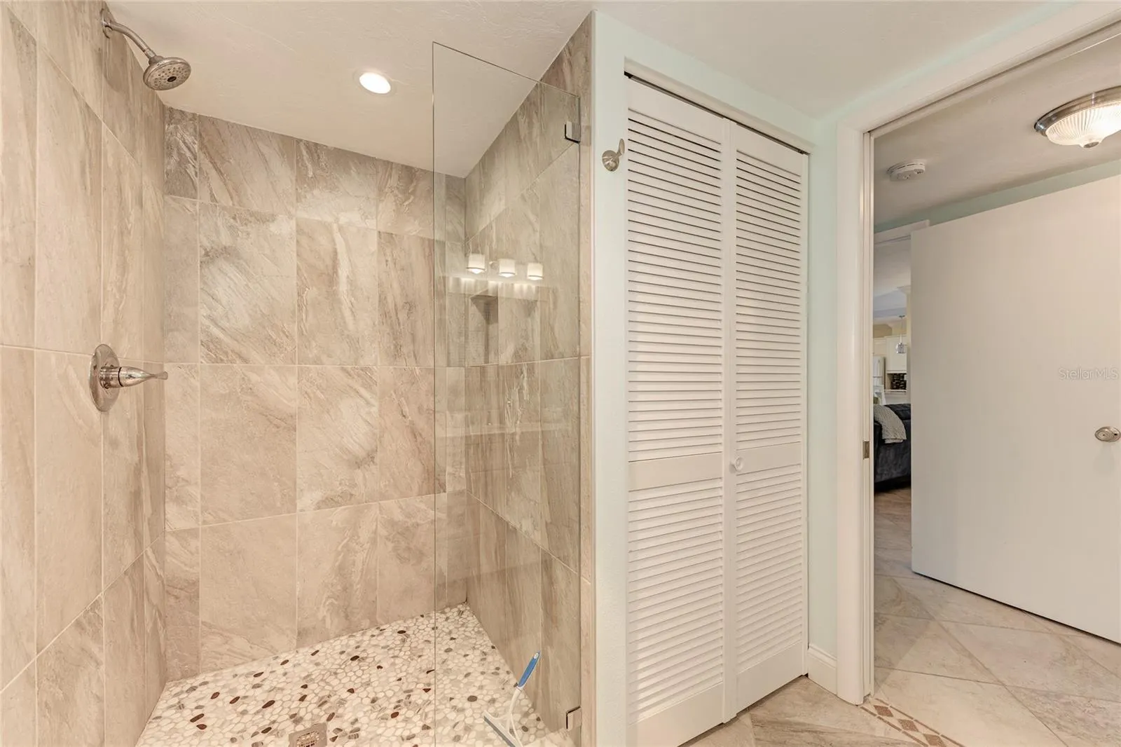 4822 OCEAN BLVD #2A, #2A