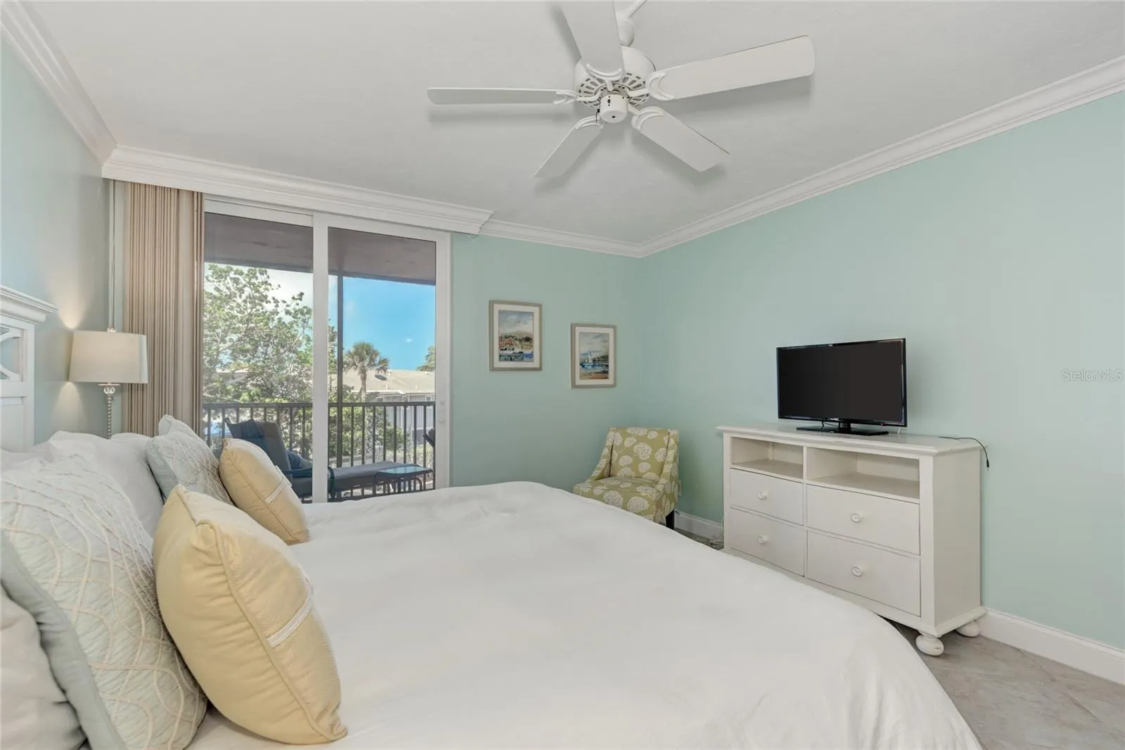 4822 OCEAN BLVD #2A, #2A