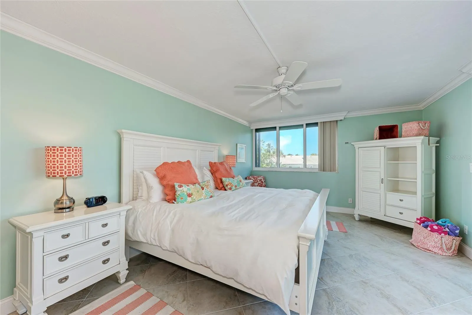 4822 OCEAN BLVD #2A, #2A