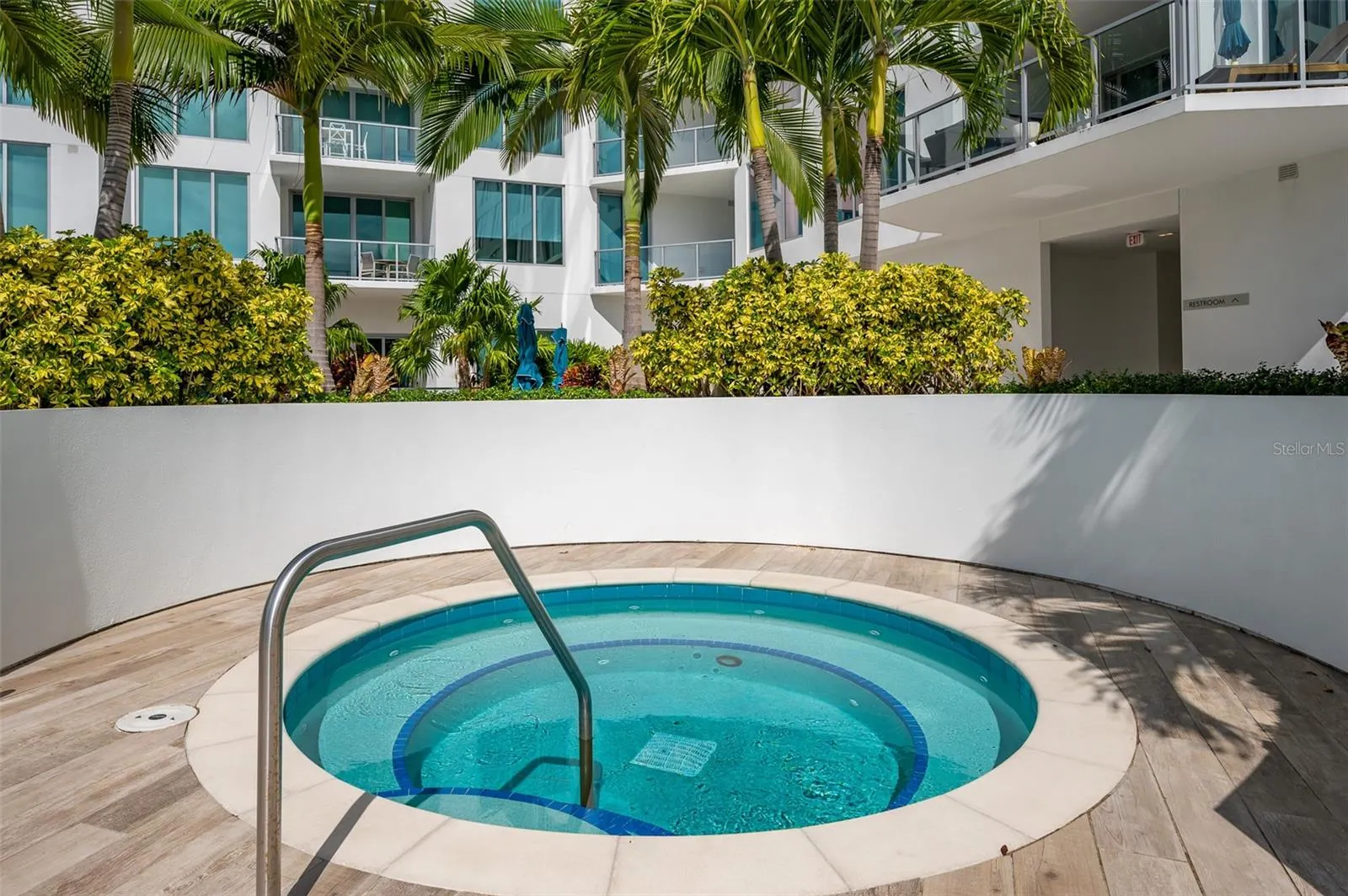 111 S PINEAPPLE AVE #1013, #1013