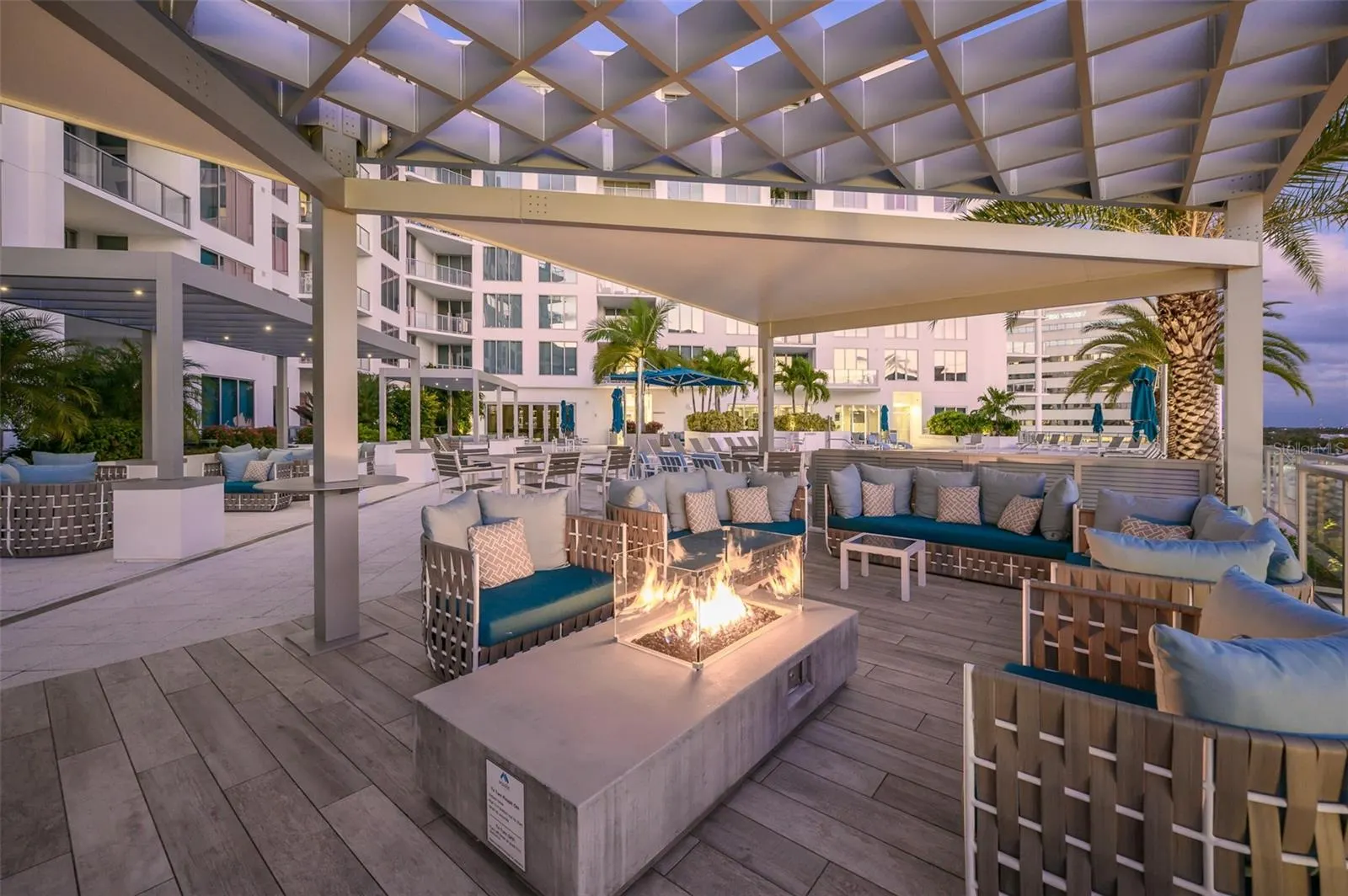 111 S PINEAPPLE AVE #1013, #1013