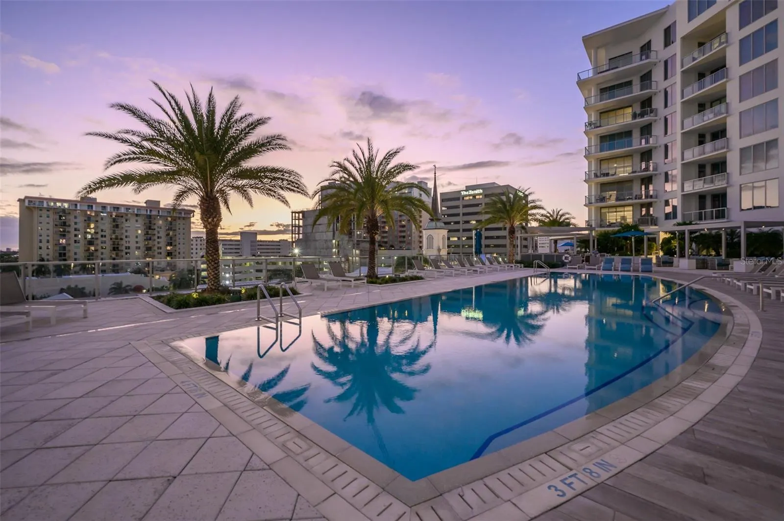 111 S PINEAPPLE AVE #1013, #1013