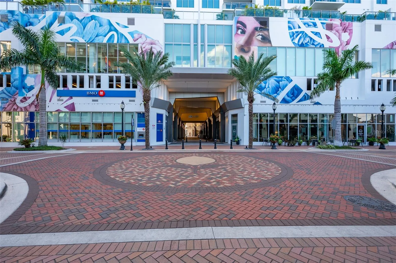 111 S PINEAPPLE AVE #1013, #1013