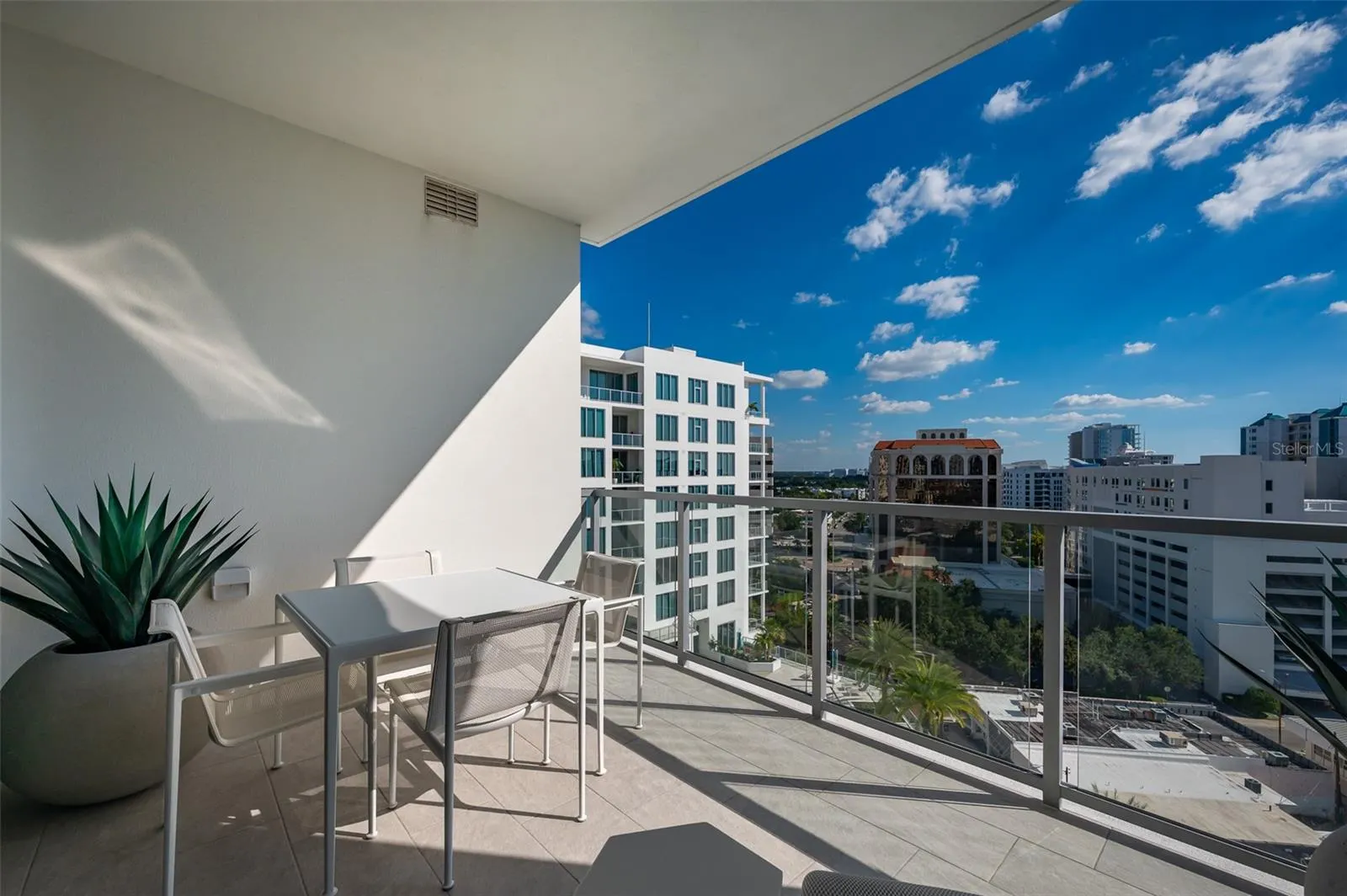 111 S PINEAPPLE AVE #1013, #1013
