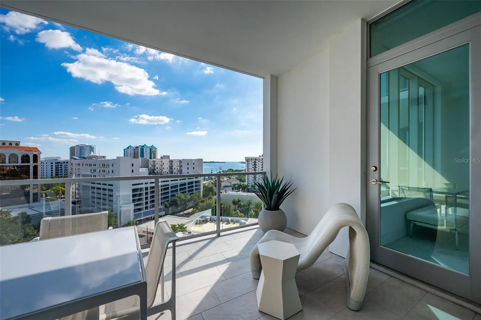 111 S PINEAPPLE AVE #1013, #1013