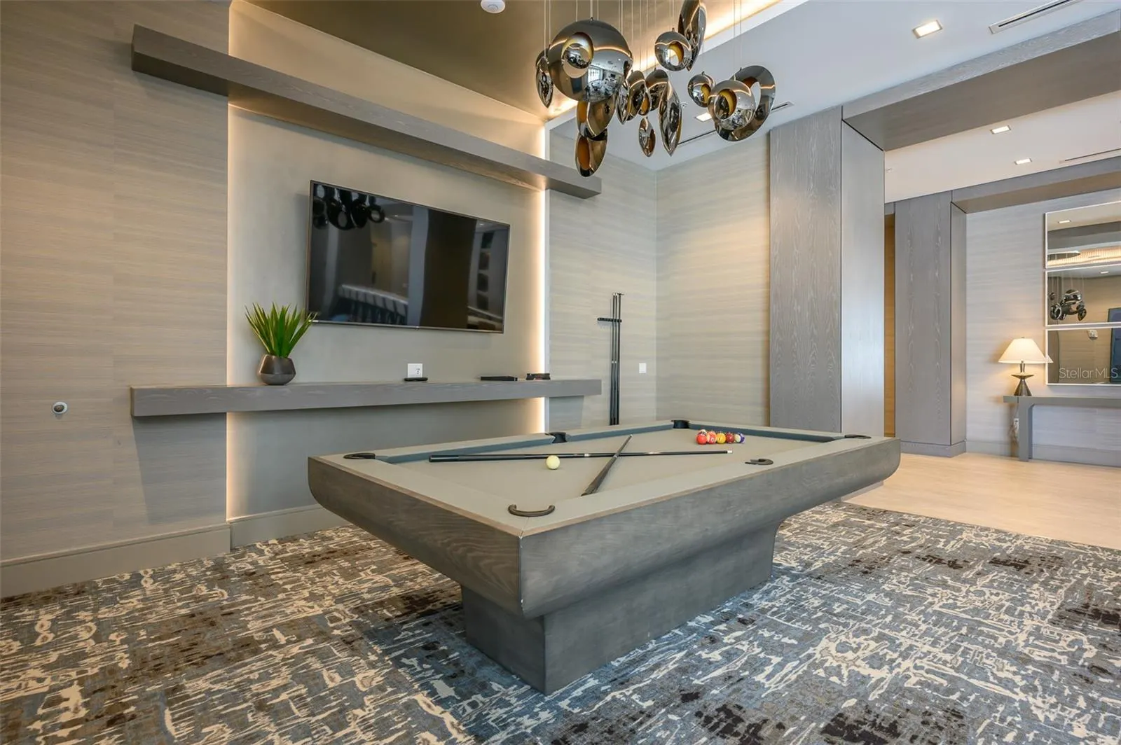 111 S PINEAPPLE AVE #1013, #1013