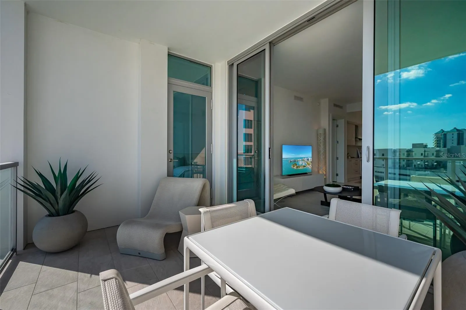 111 S PINEAPPLE AVE #1013, #1013