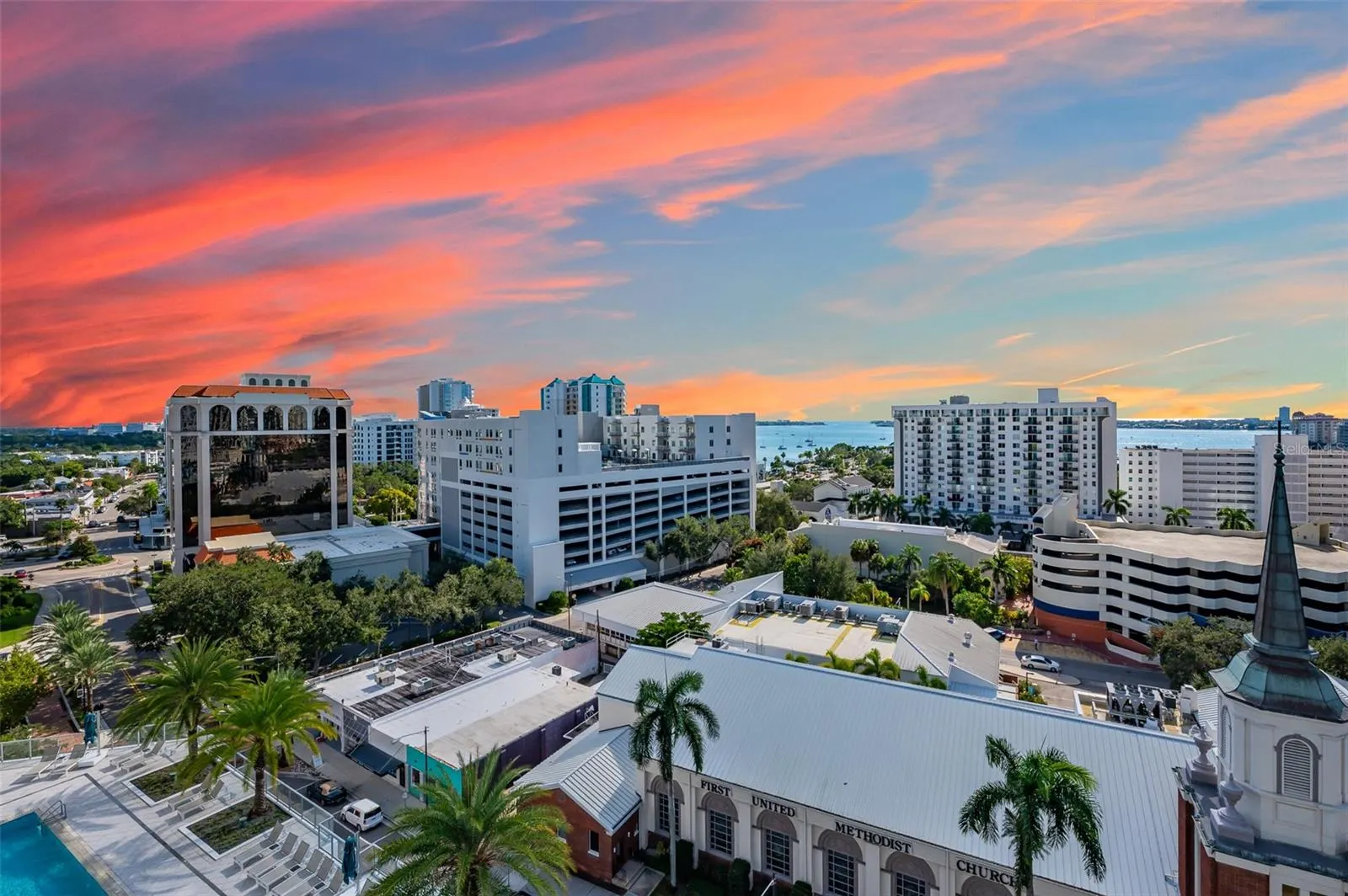 111 S PINEAPPLE AVE #1013, #1013