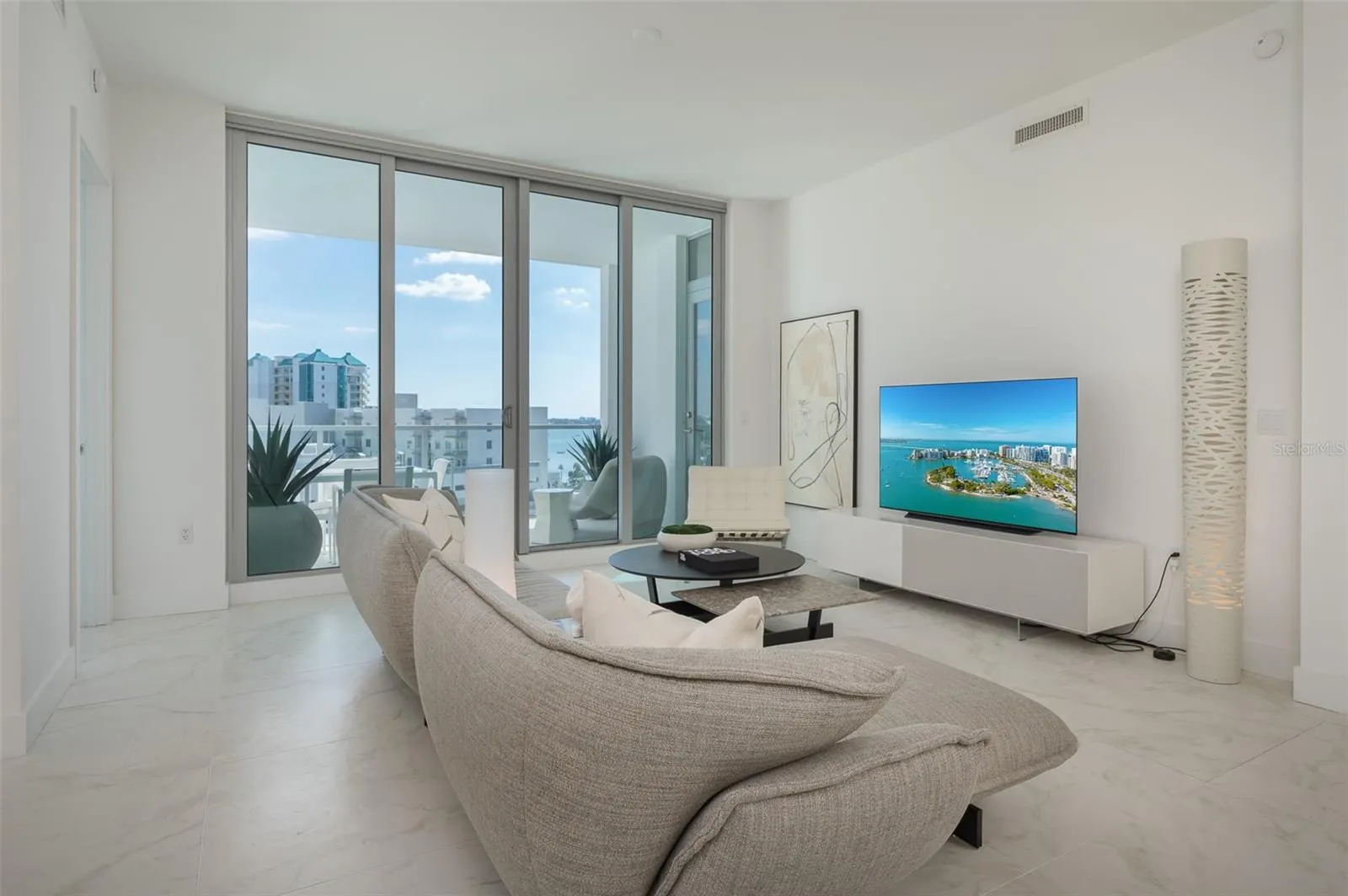 111 S PINEAPPLE AVE #1013, #1013