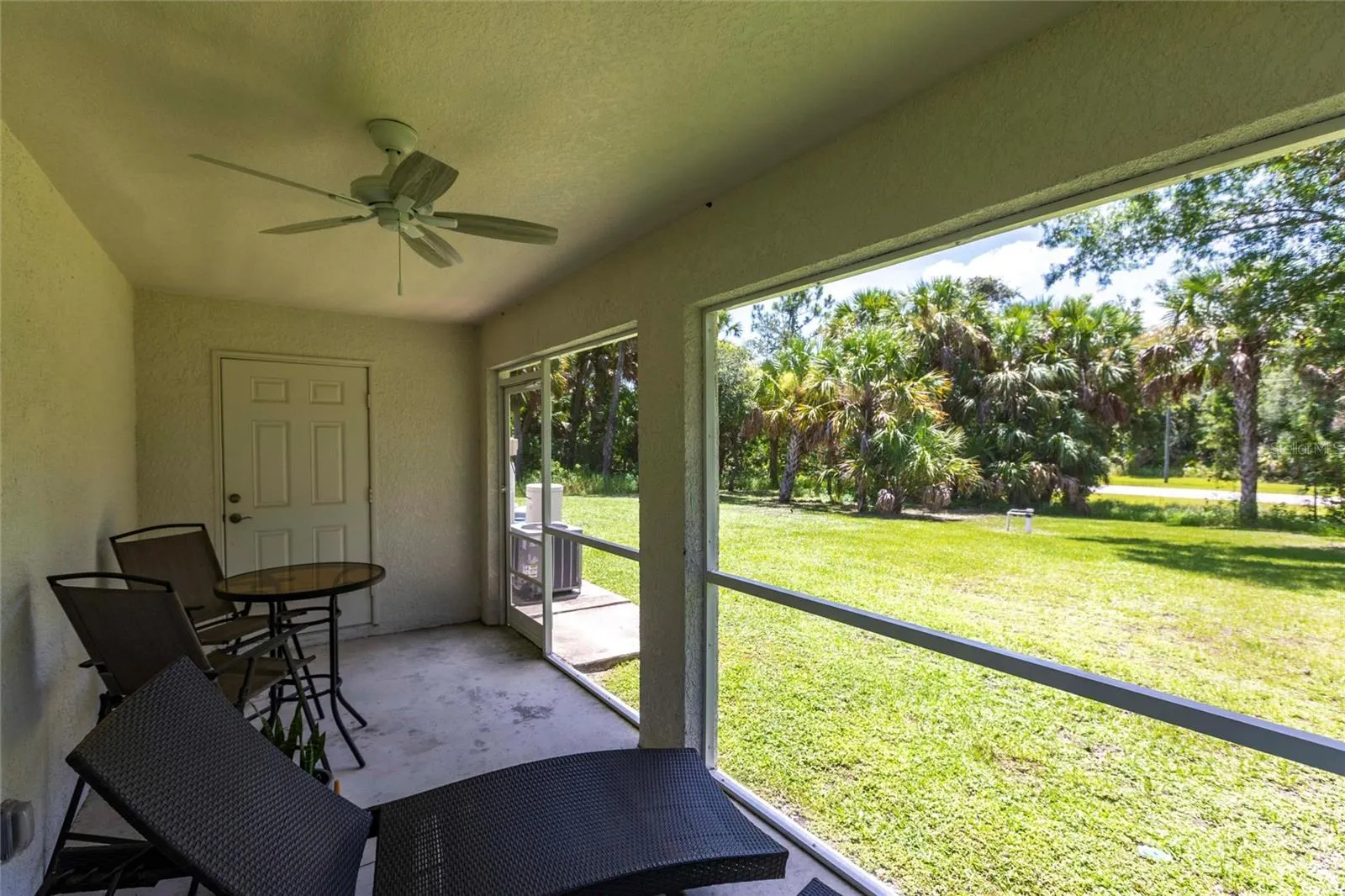 1710 BLACKWOOD CIR