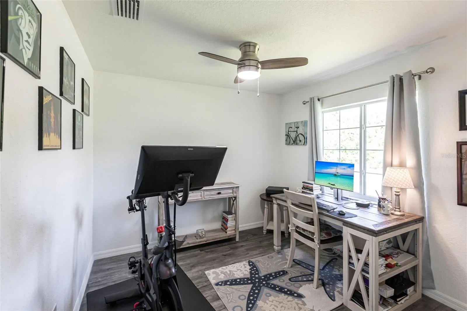 1710 BLACKWOOD CIR