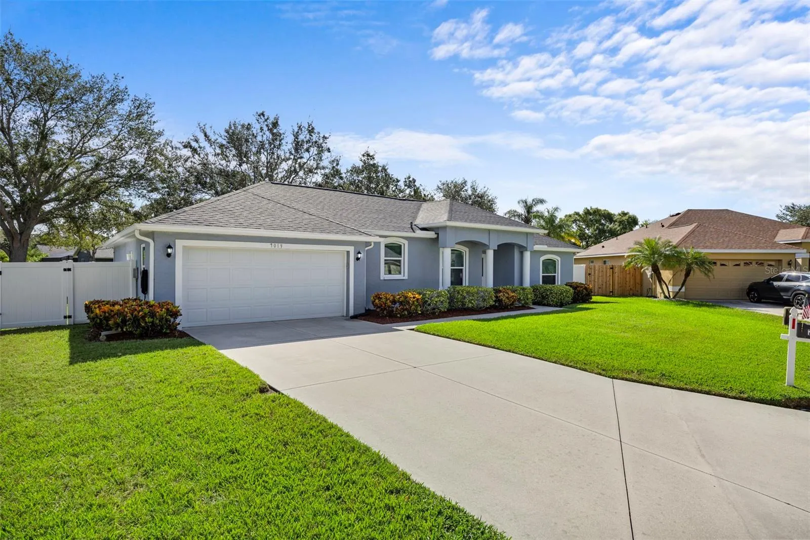 7019 8TH CT E
