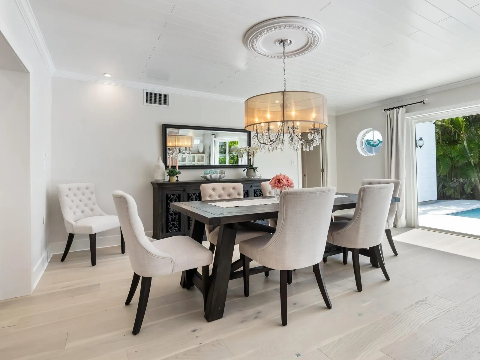 144 HARRISON DR
