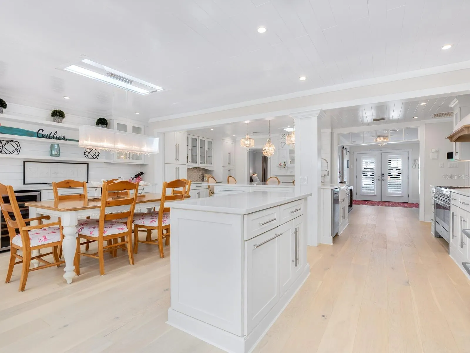 144 HARRISON DR