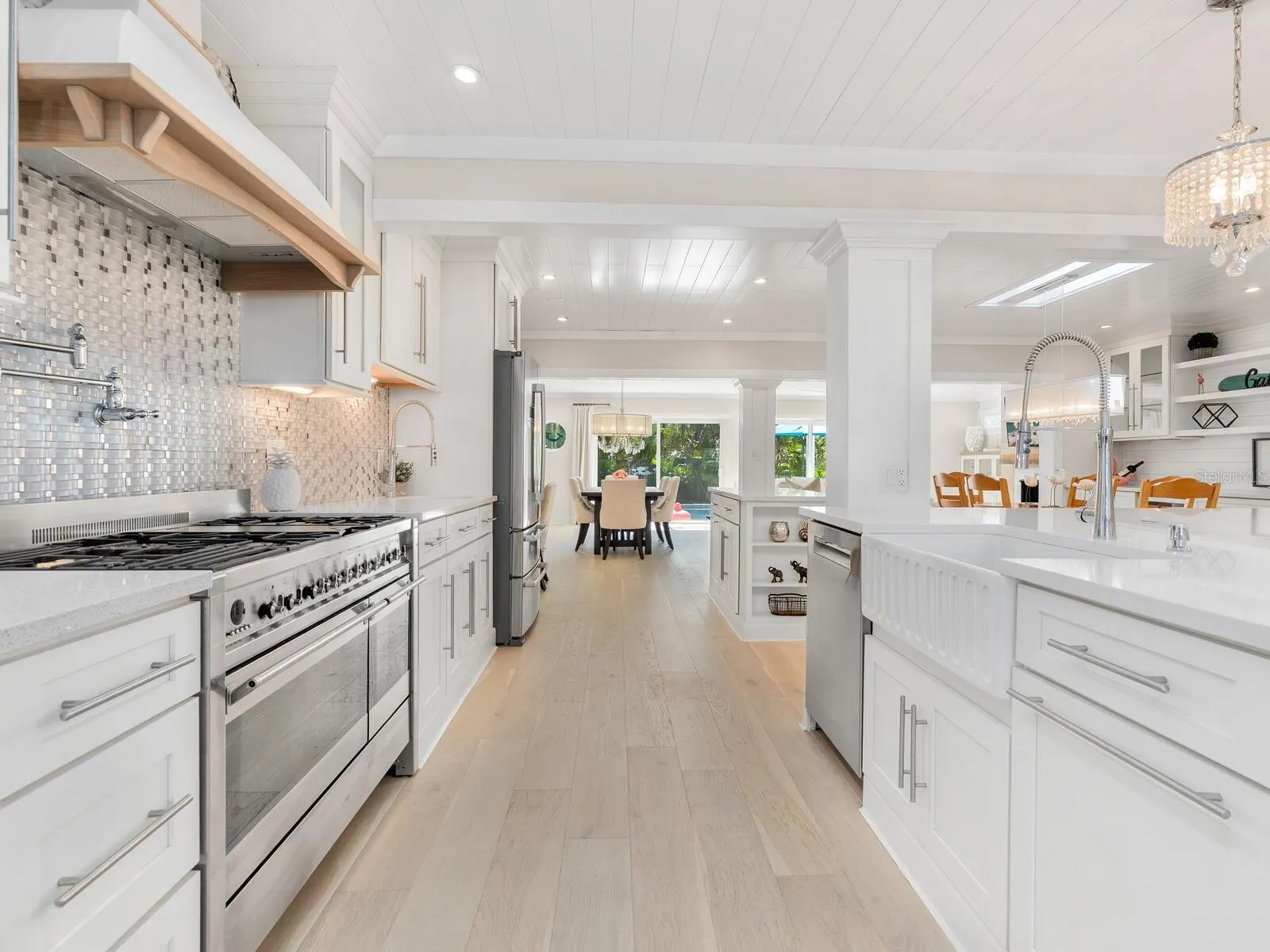 144 HARRISON DR